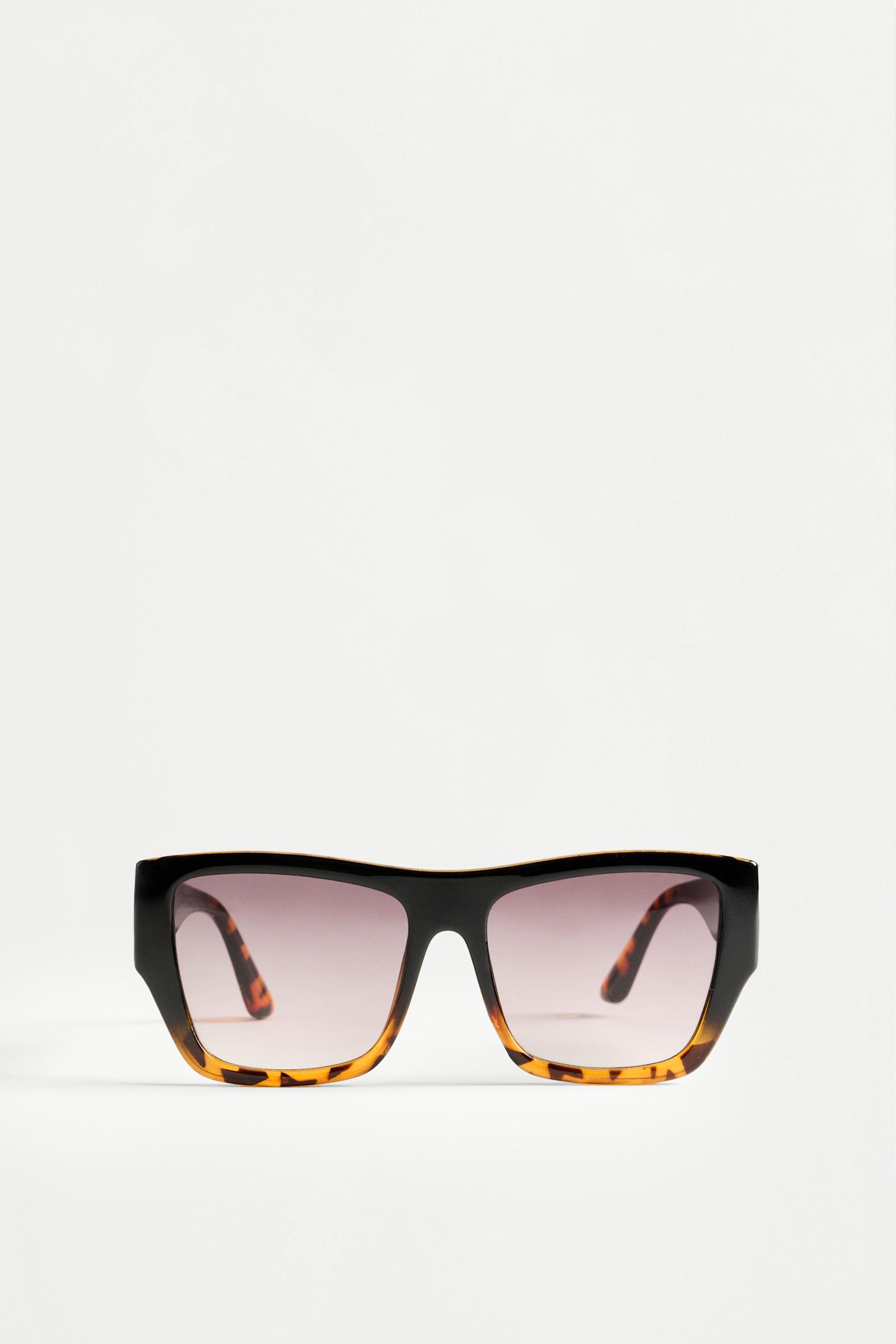 Gafas grandes marco combinado