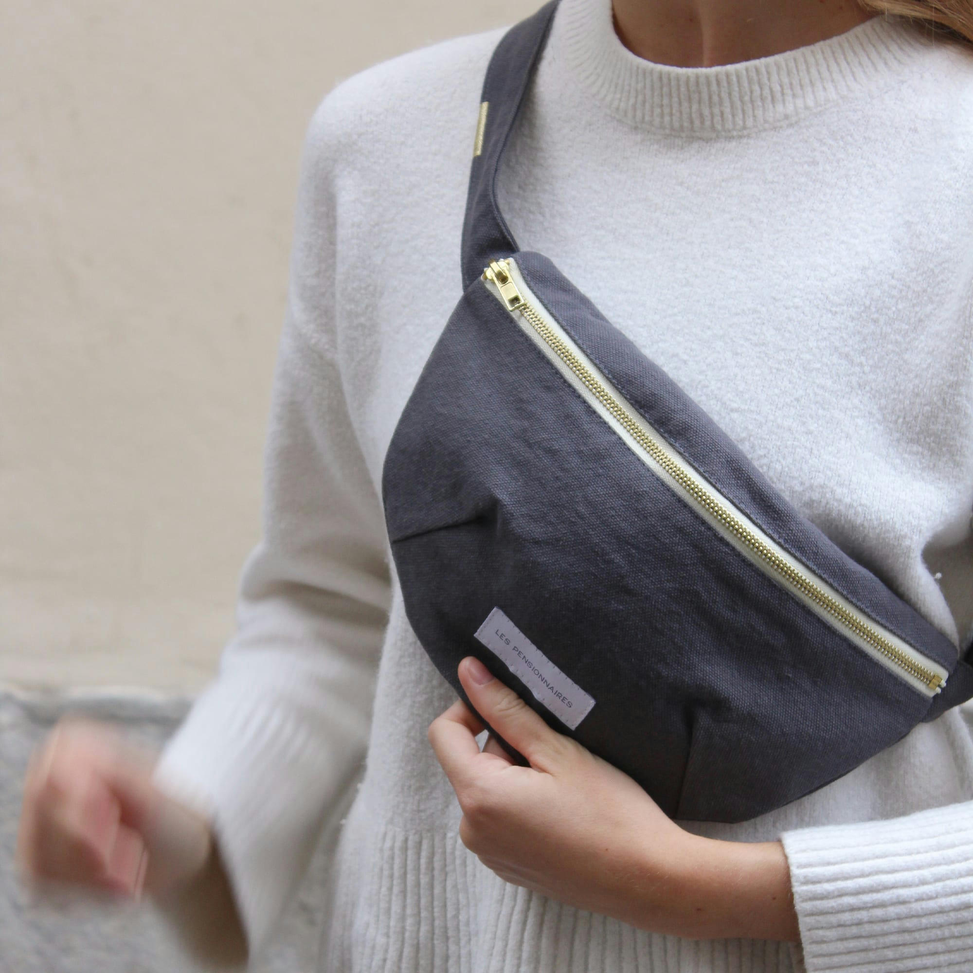 - Sac banane en toile de coton bio gris ardoise