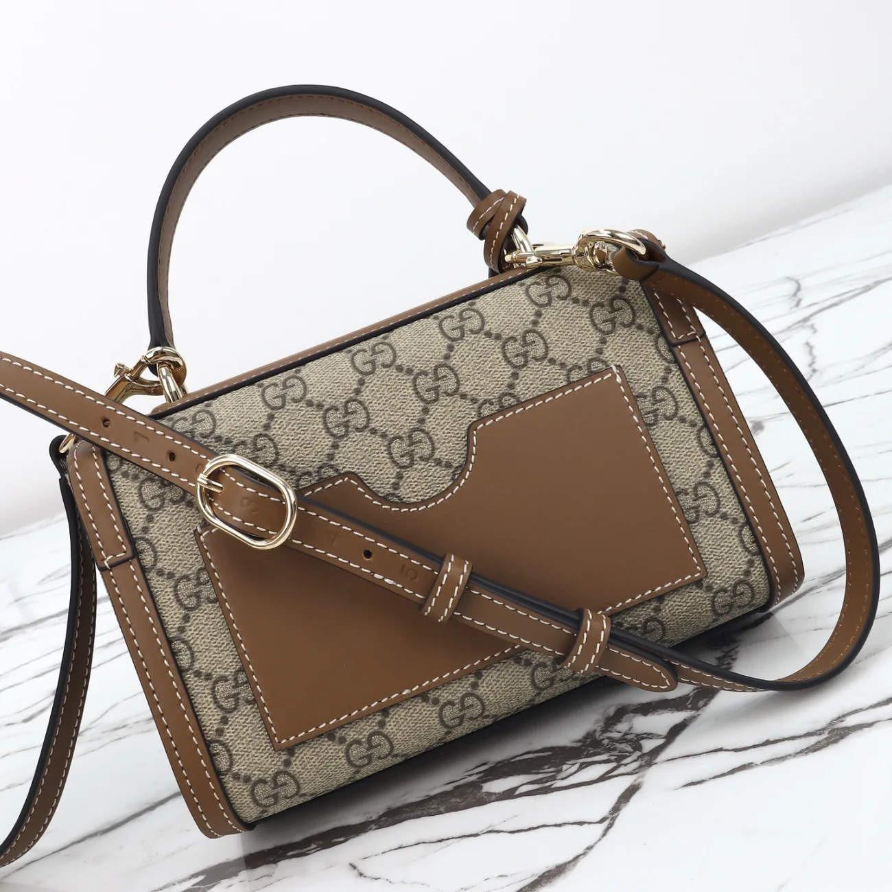 Gucci Padlock small top handle bag (7A regular version)