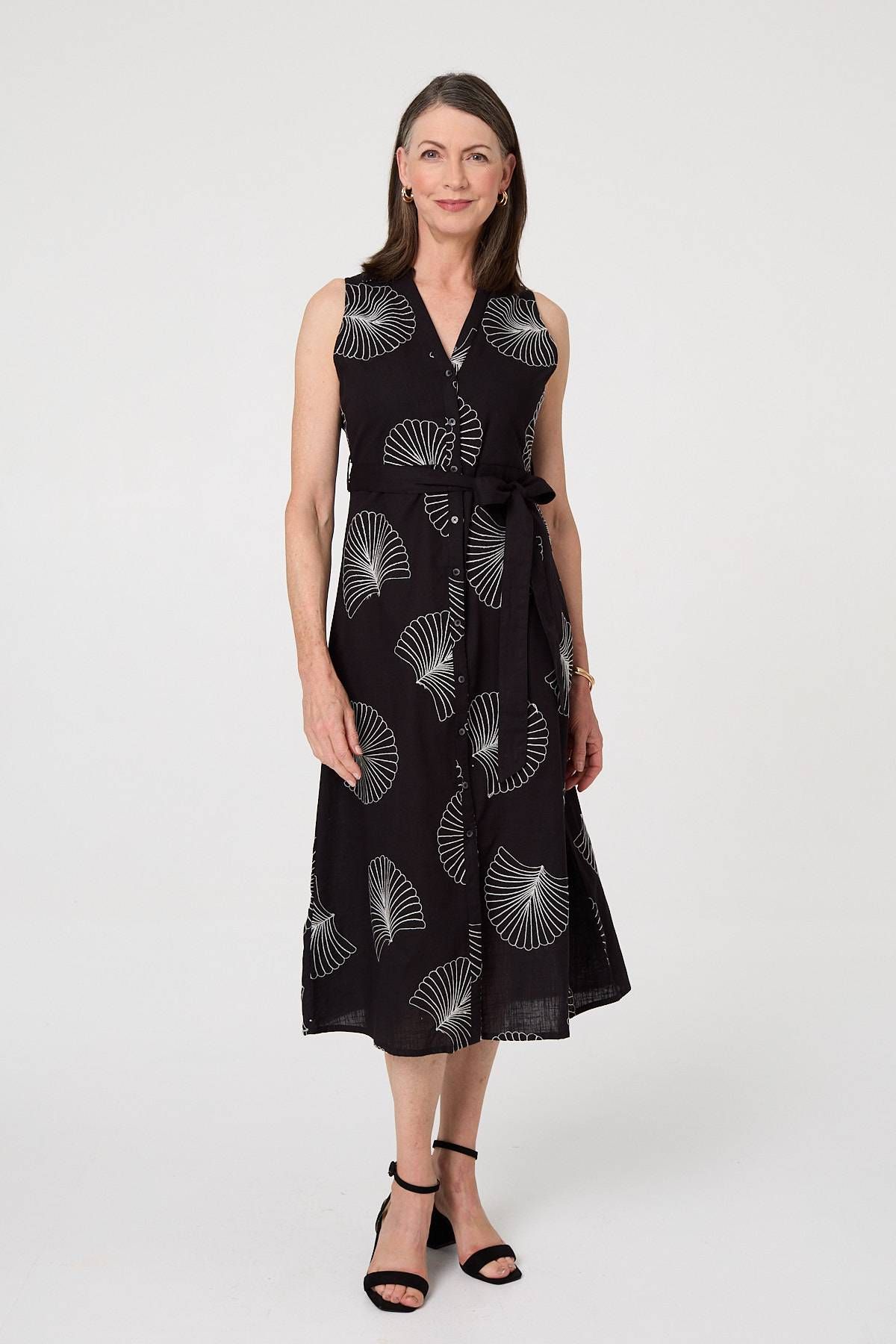 Izabel London Embroidered Sleeveless Midi Shirt Dress