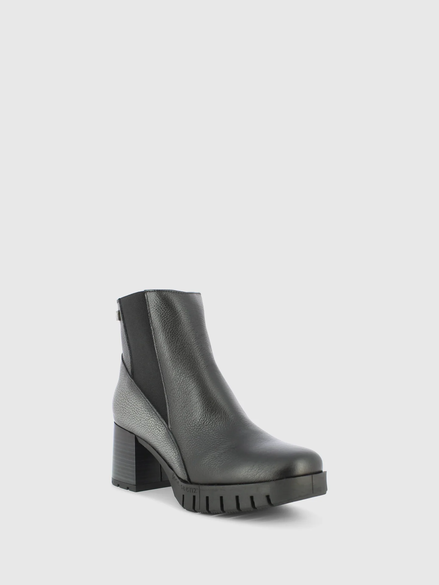 Botins com Fecho em Preto