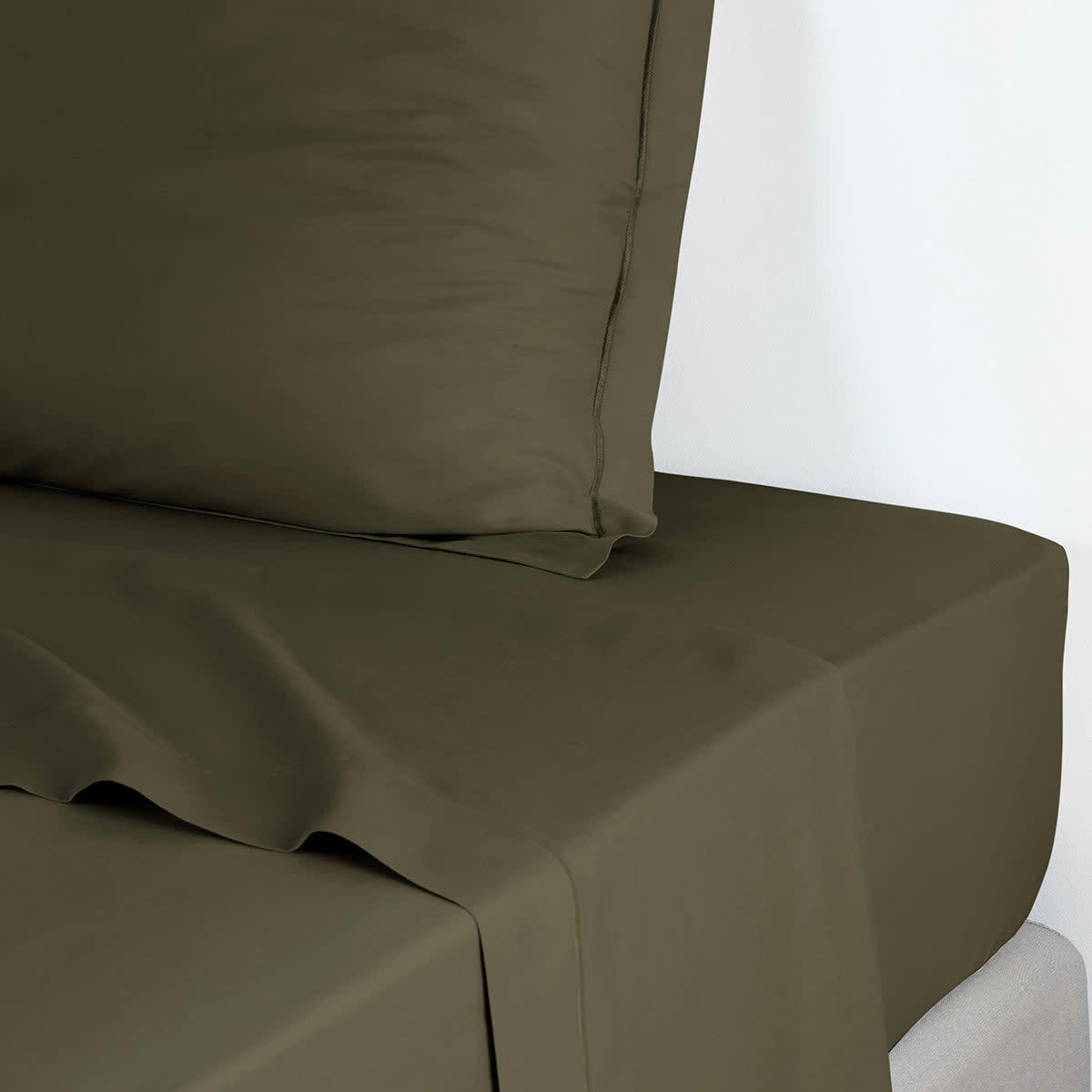 JULIA - Drap plat satin de coton  240x300 vert kaki