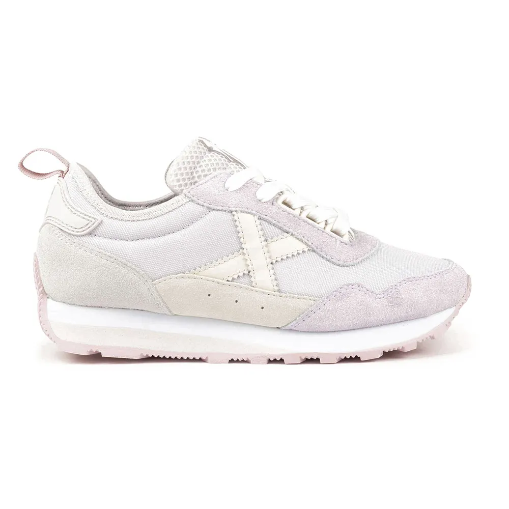 Munich Um 39 trainers