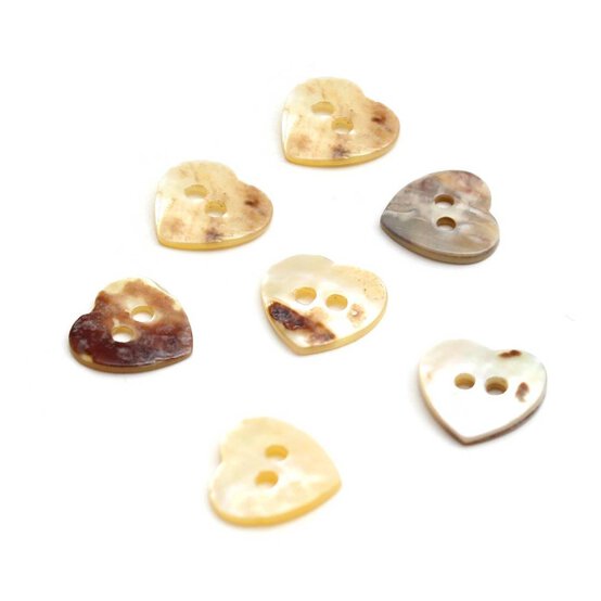 Hemline Cream Mother of Pearl Heart Buttons 11.25mm 7 Pack