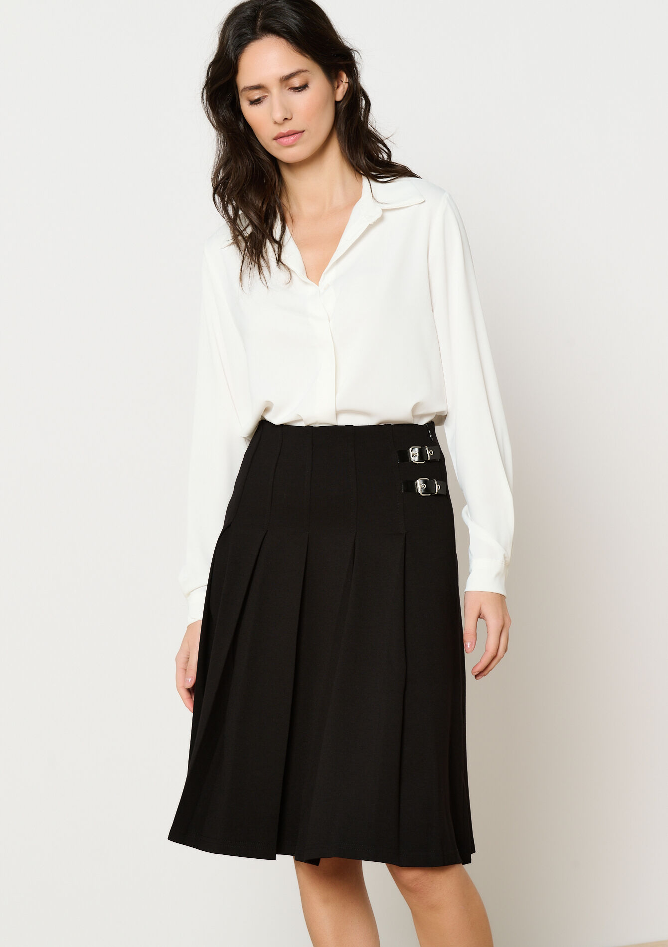 Midirok met pliss&eacute;