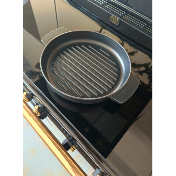 KitchenAid Patelnia grillowa żeliwna 26cm czarna matowa