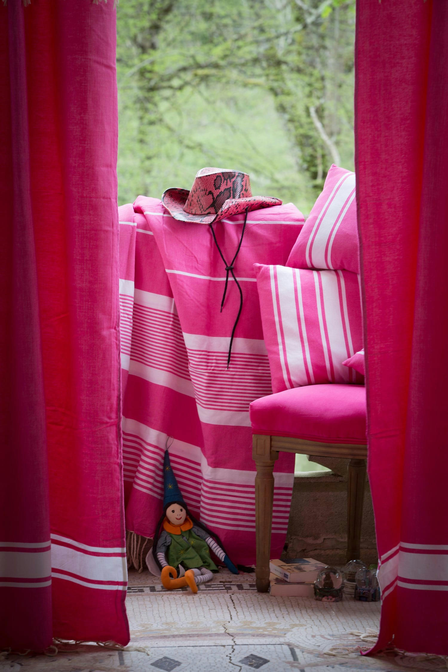 CASABLANCA - Rideau ajustable coton fushia et blanc 140 x 250 à 280