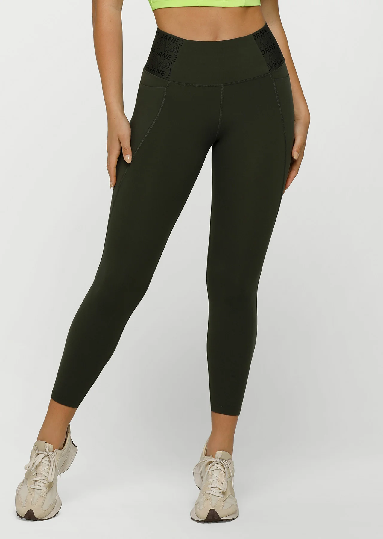 Superior Phone Pocket Ankle Biter Leggings