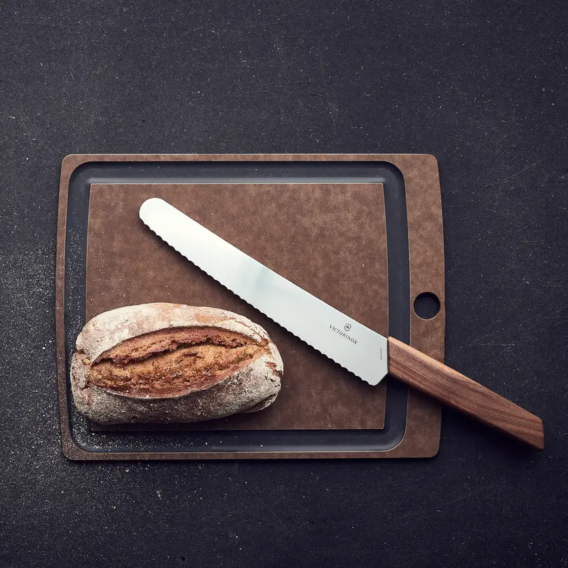 Brotmesser Swiss Modern