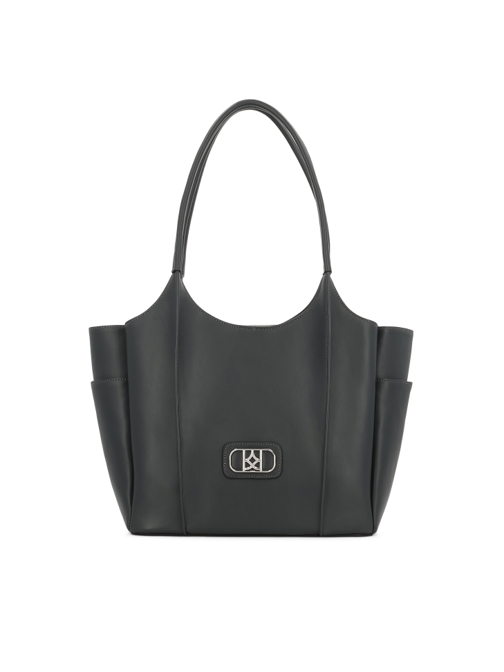 Shoulder bag with a unique shape