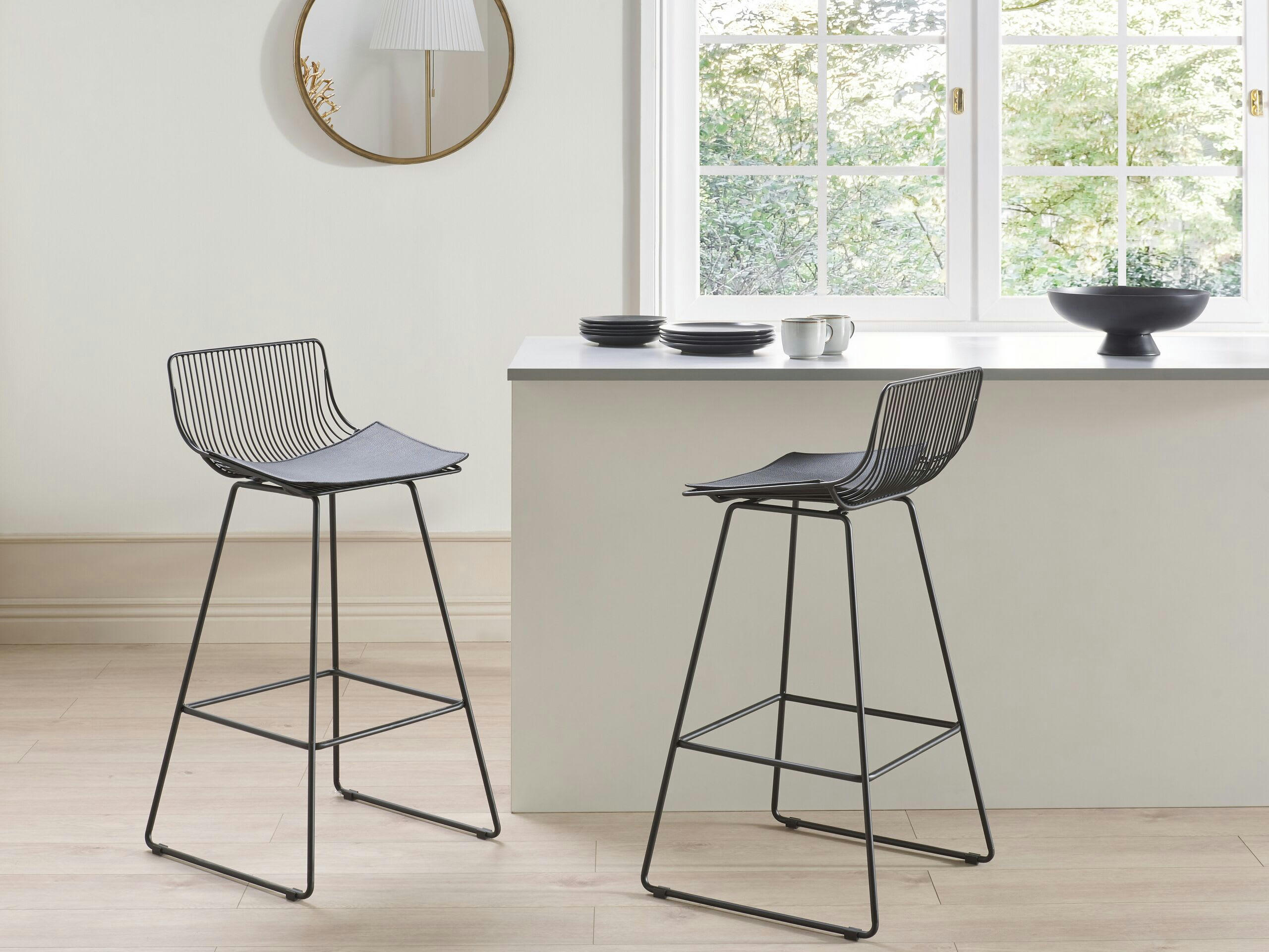 FREDONIA - Lot de 2 chaises de bar en acier noir