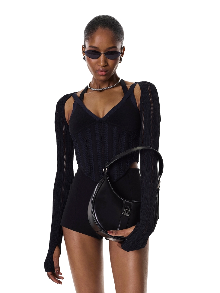 Leather handbag with short shoulder handle