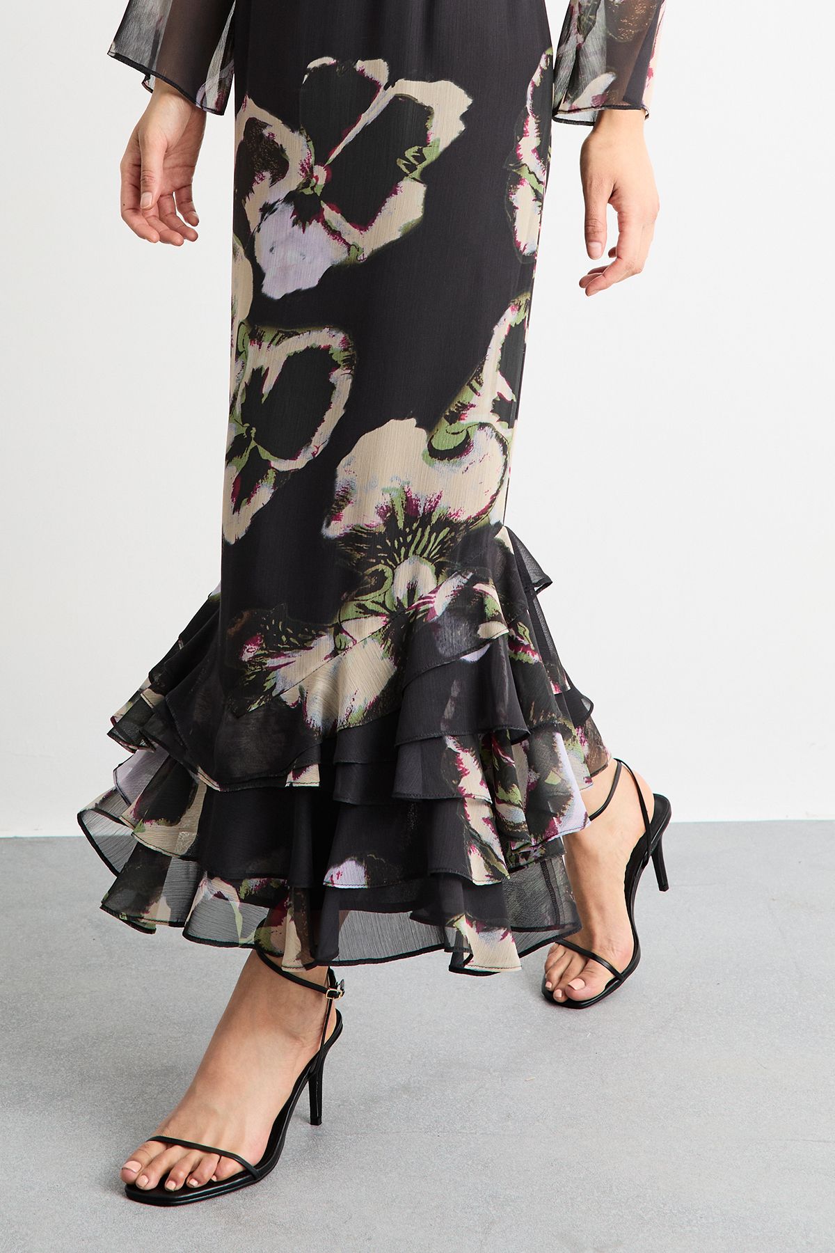 Warehouse Printed Scoop Neck Ruffle Hem Midi Dress