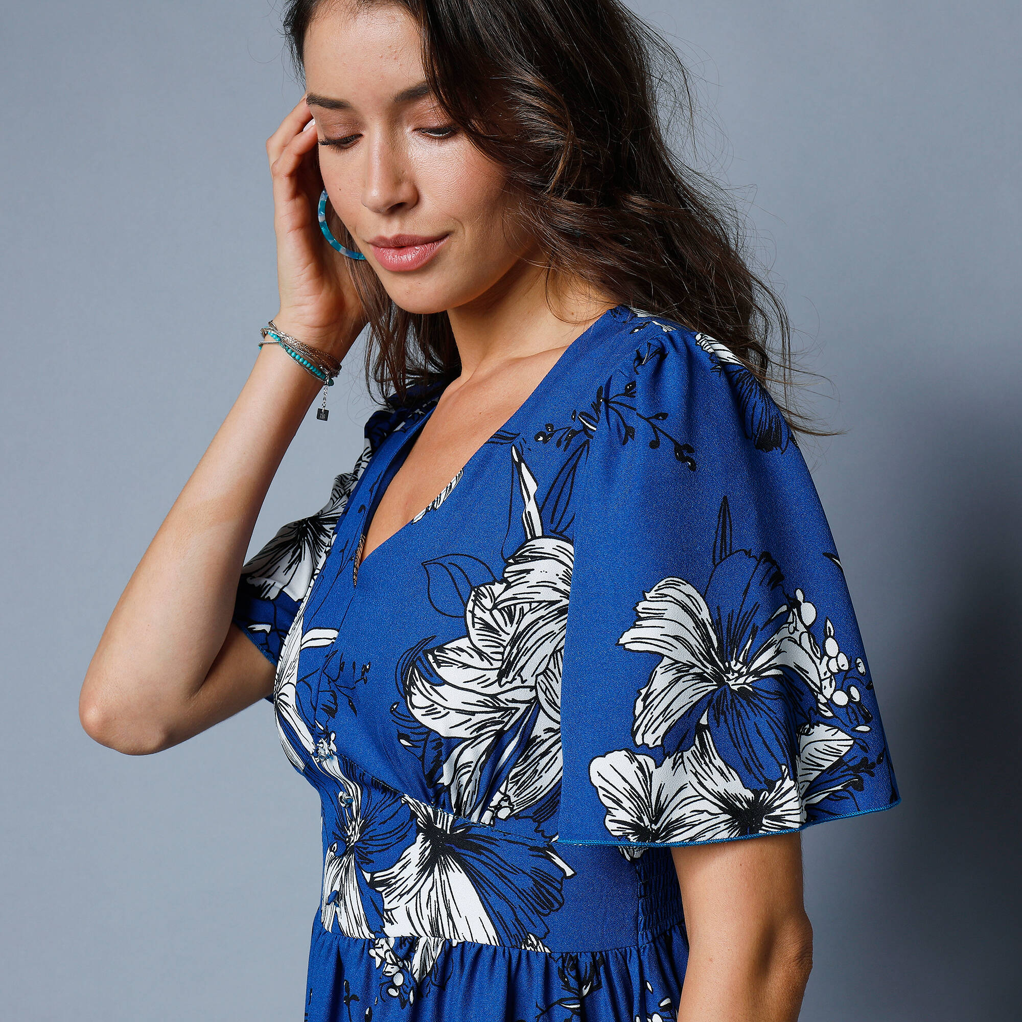 Robe longue imprimée, manches évasées