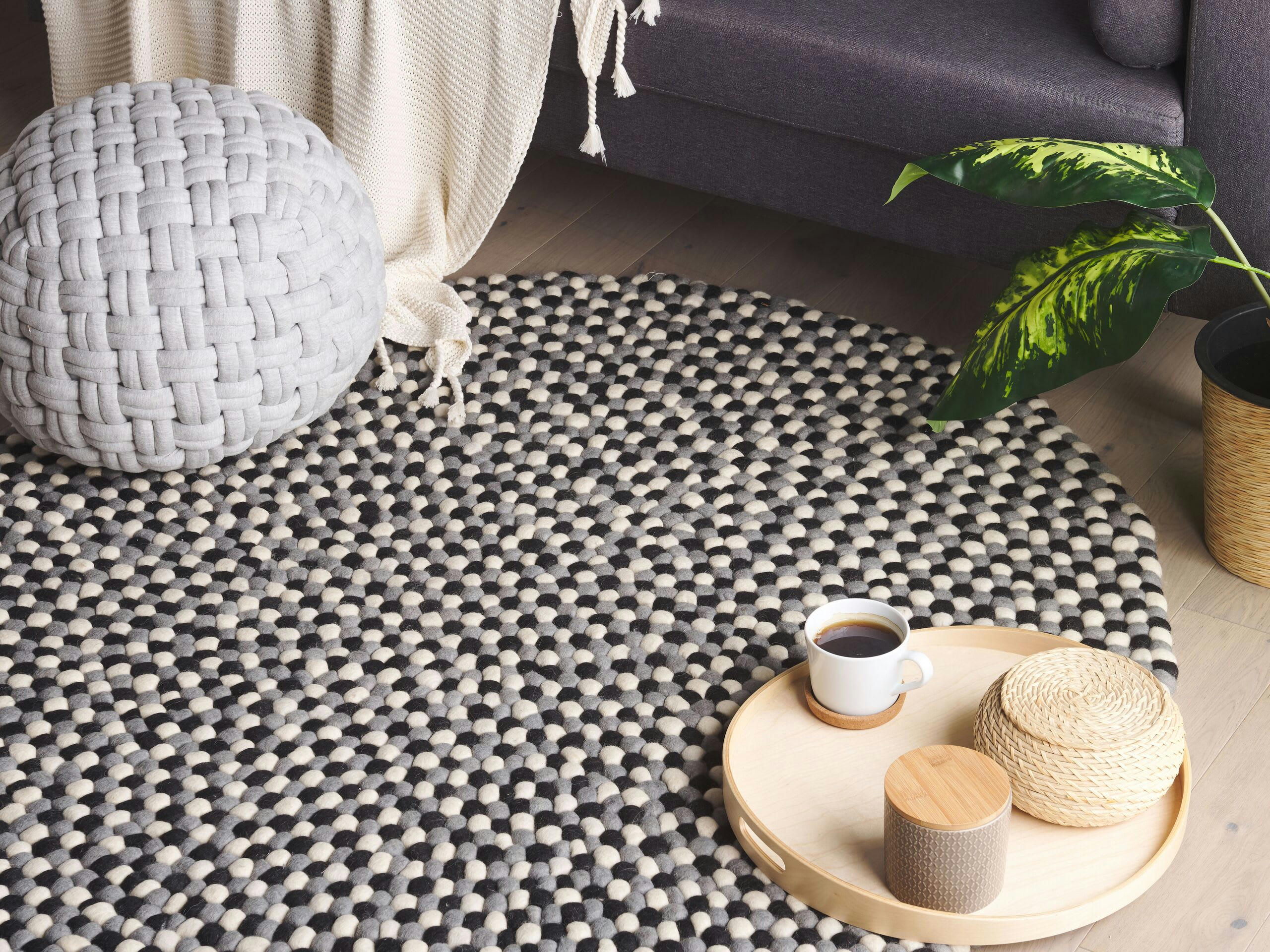 PENEK - Tapis en tissu noir 140x140cm