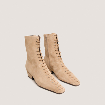 Bottines à bouts pointus et lacetsen croute taupe | DUOMO