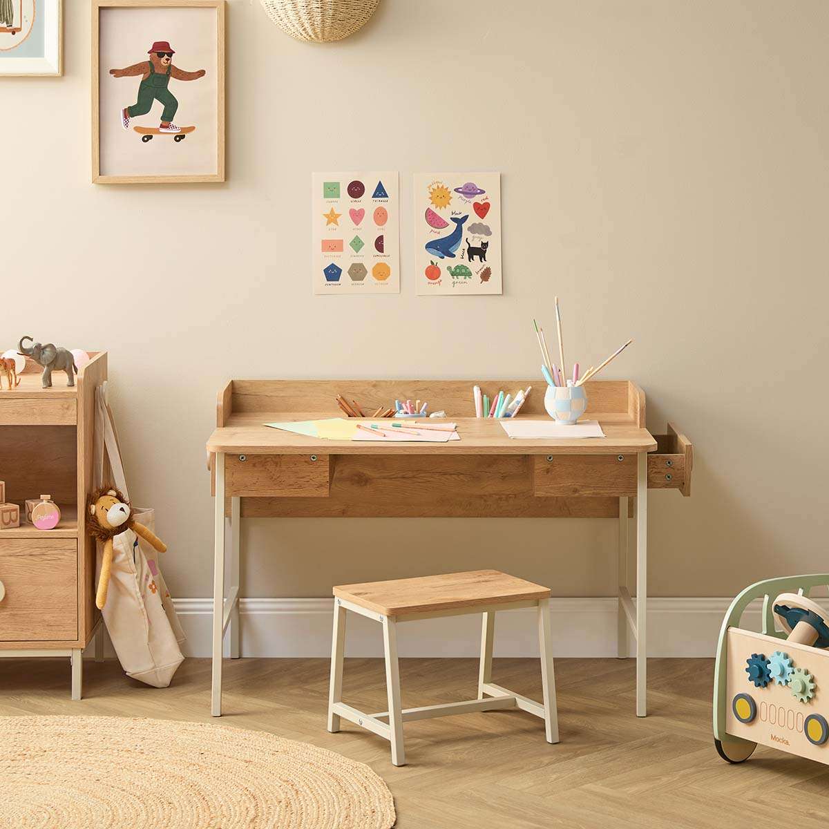 Spotty Craft Table And Stool Set - Cream