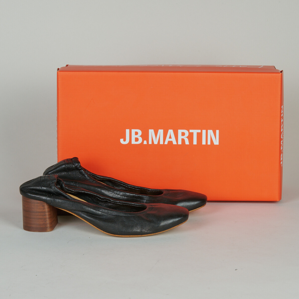 JB Martin - LYS - Black
