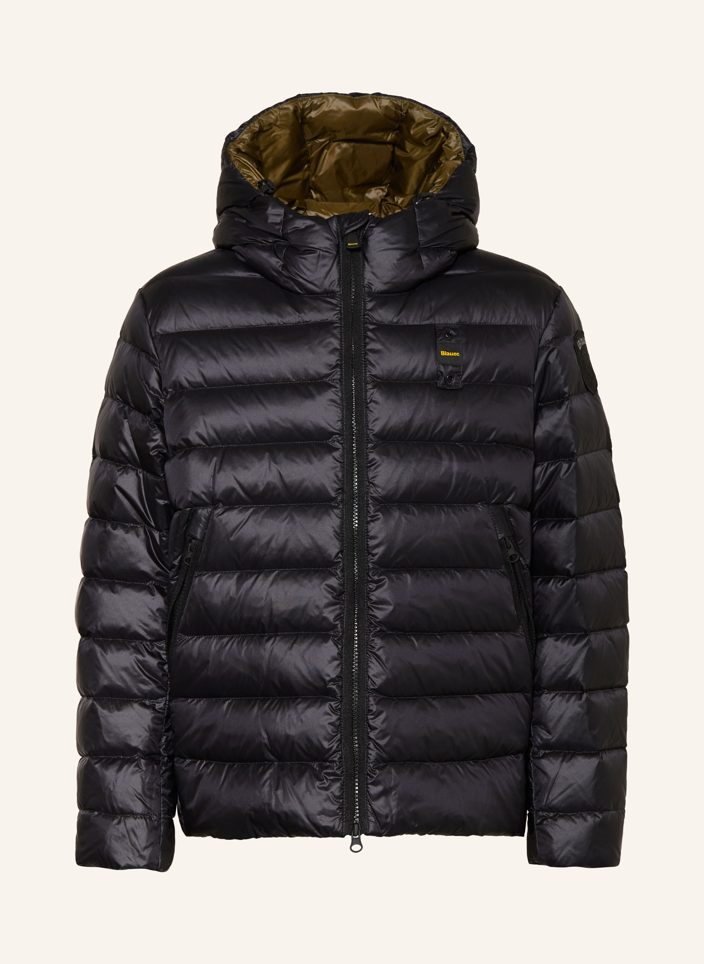Blauer Daunenjacke