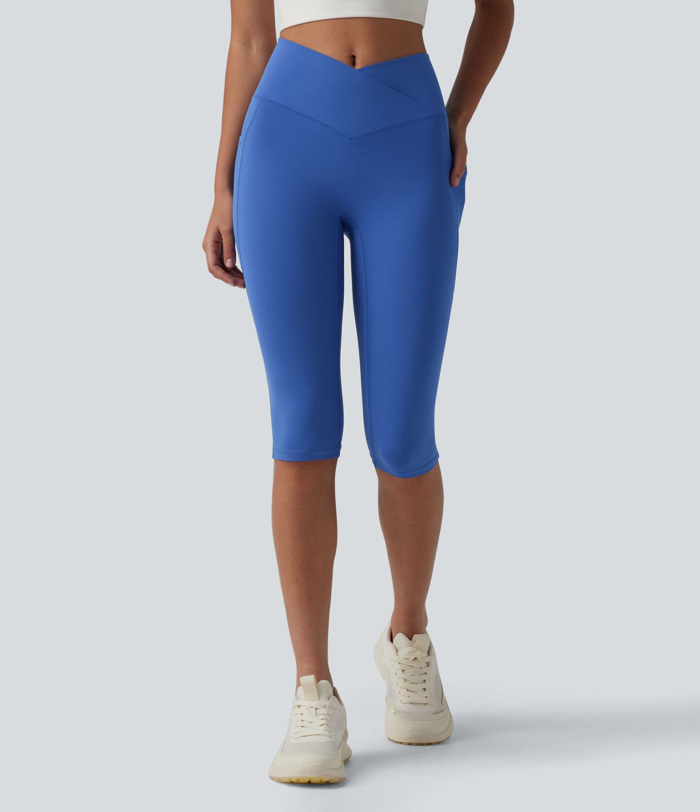 Legging de yoga corsaire SoftlyZero™ taille haute croisé avec poches - UPF50