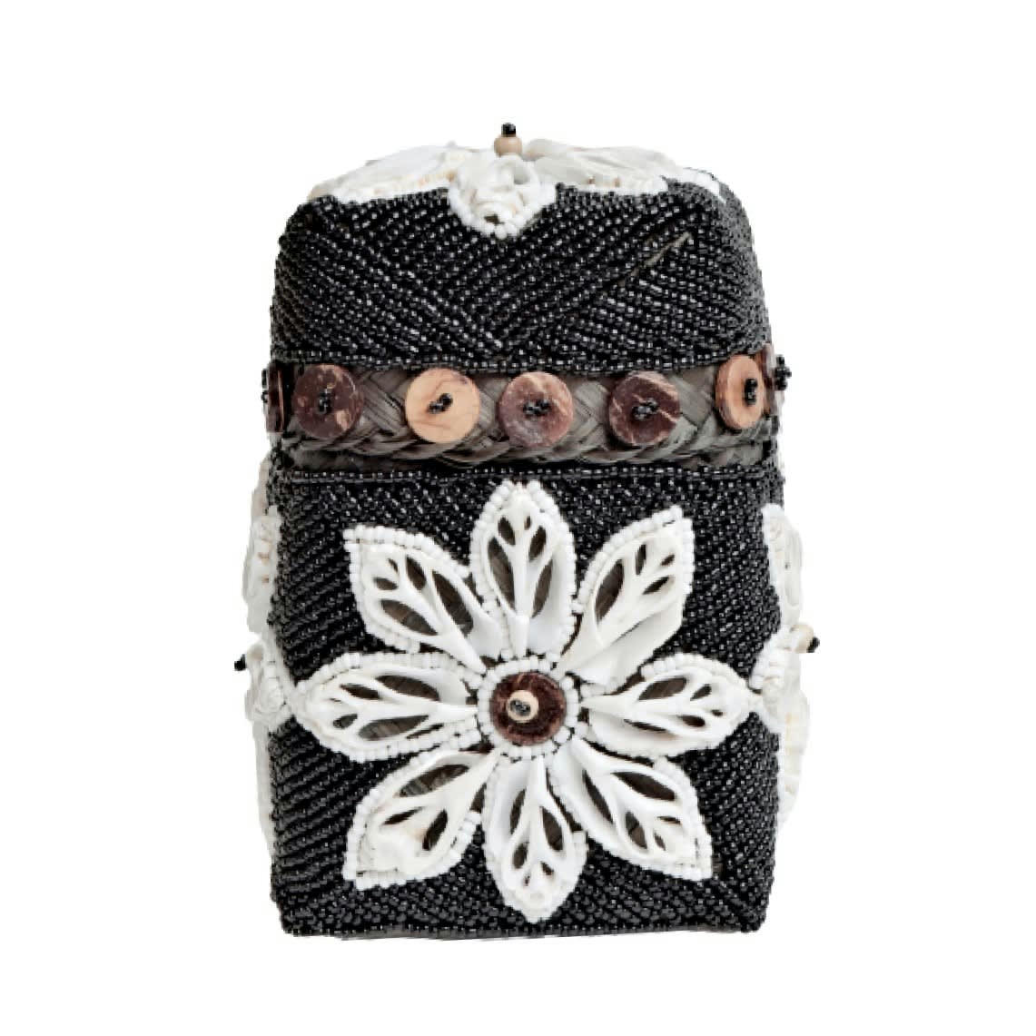 PERLA - Boîte en bambou et gros coquillages, noir 12 x 17 cm