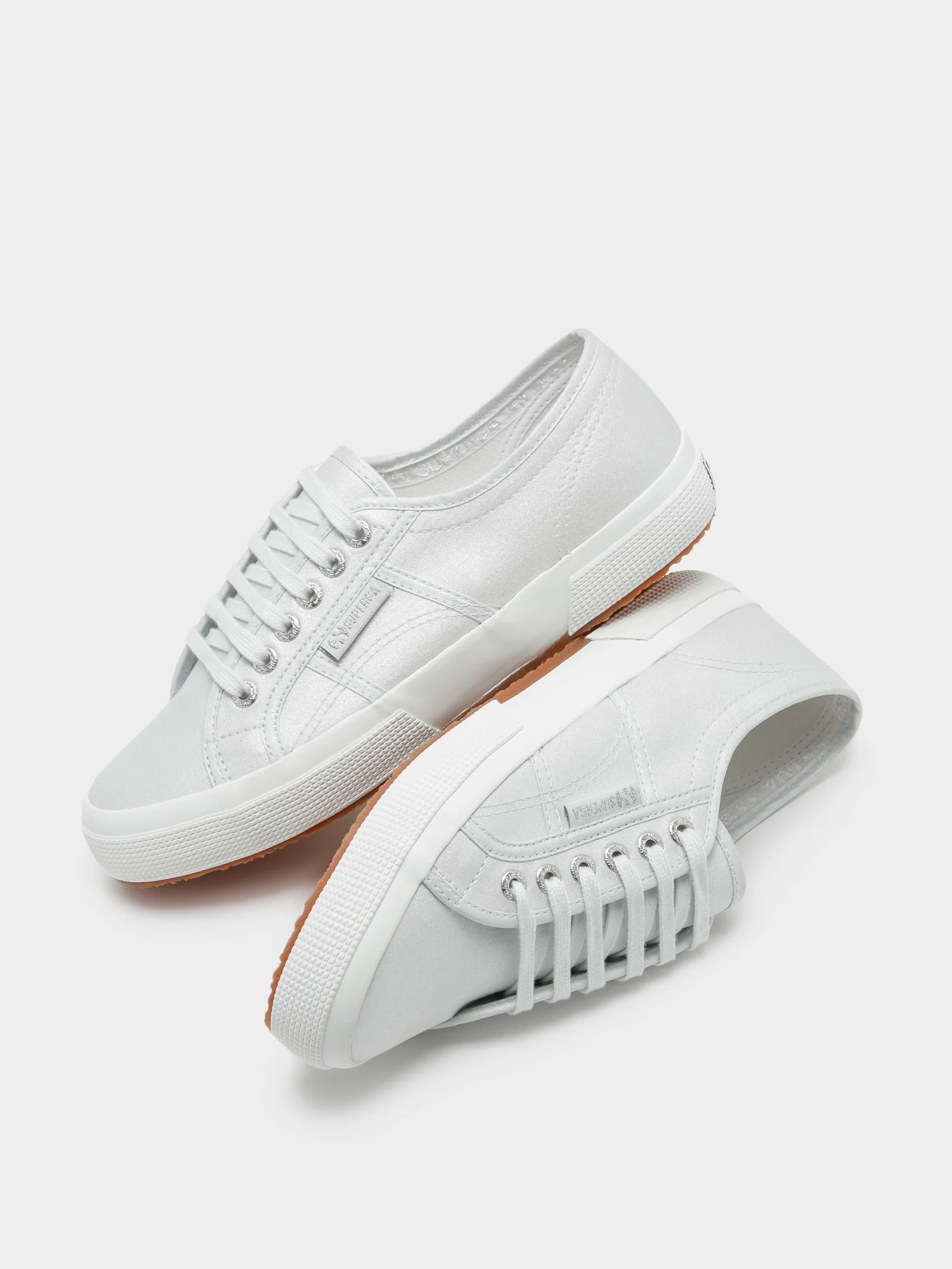 Womens 2750 Pearl Canvas Sneakers