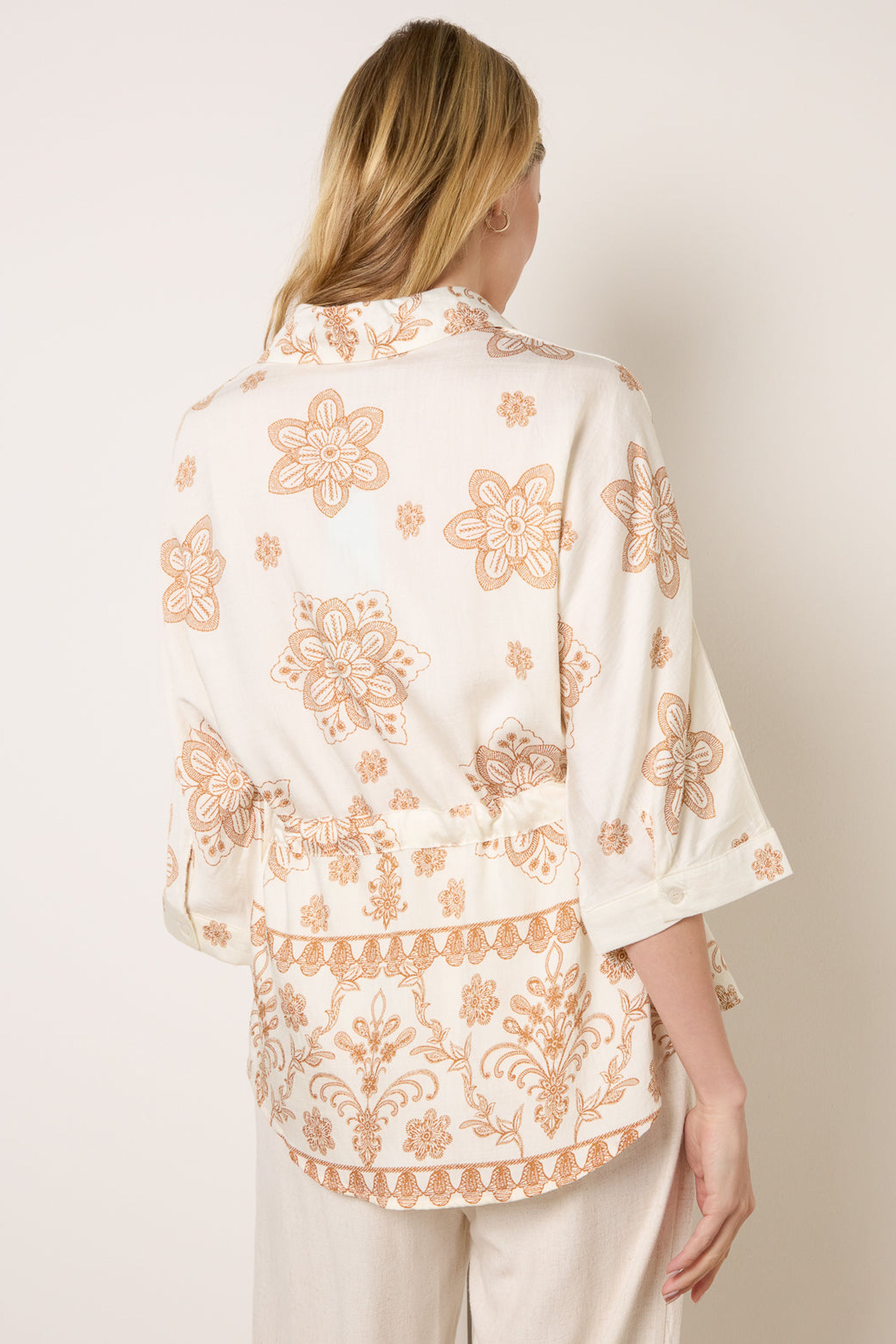 Blue Vanilla Cream Floral 3/4 Sleeve Tie Waist Shirt