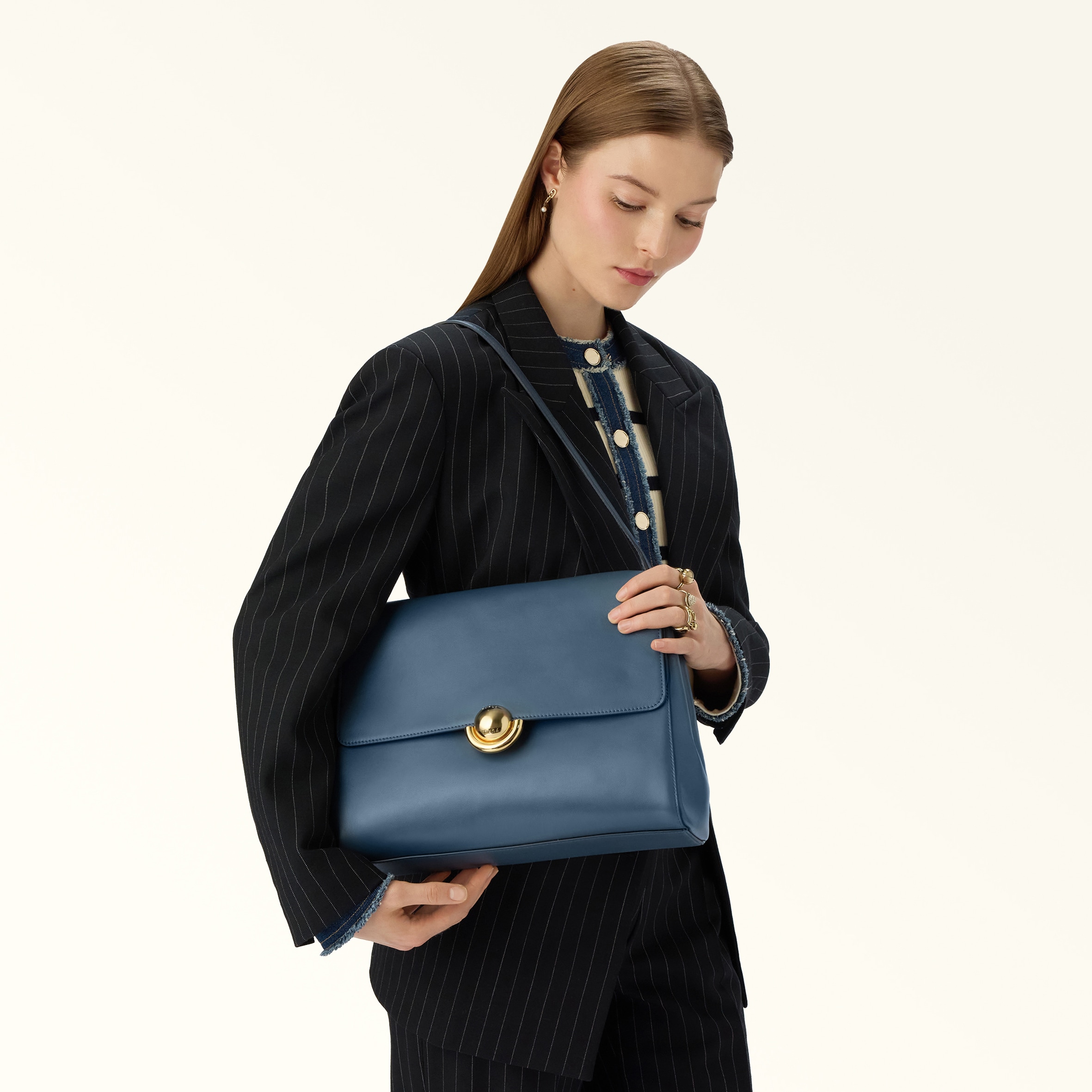 Furla Domus Shoulder Bag M