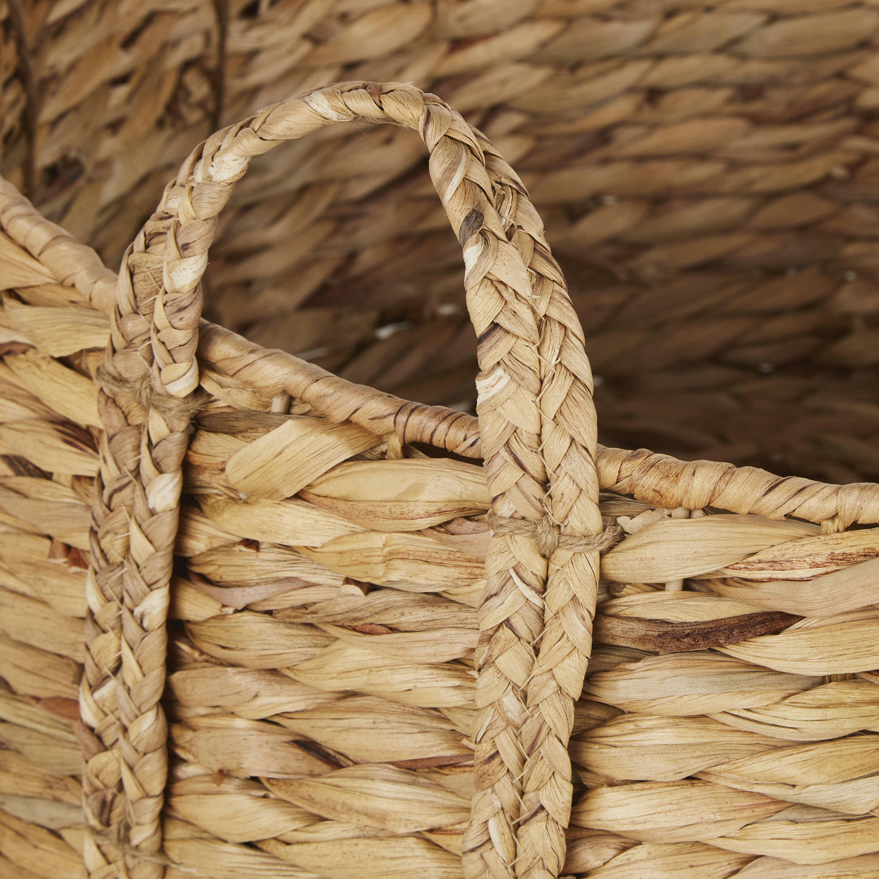 ISMAEL - Panier de rangement à anses en jacinthe d'eau tressée