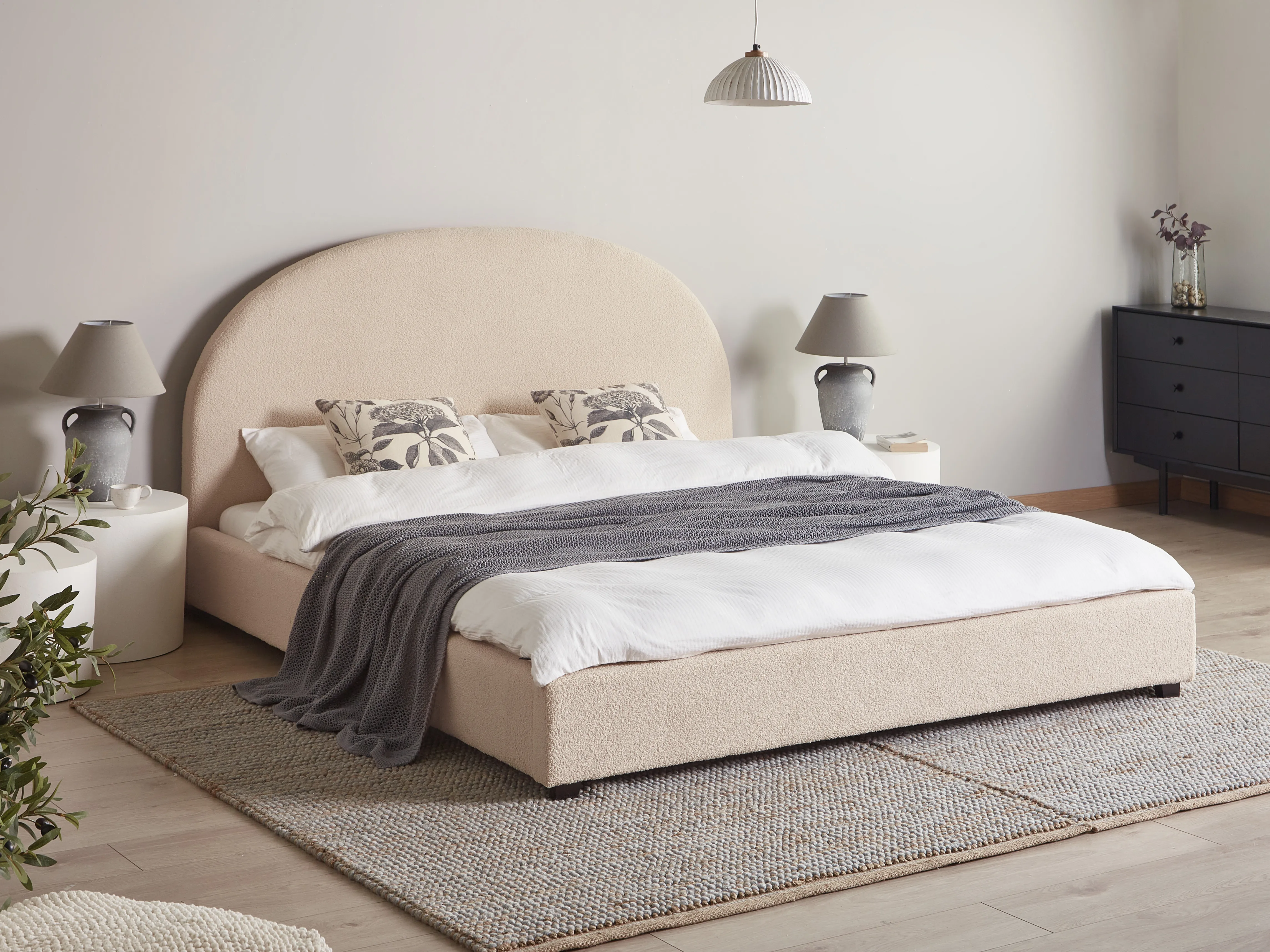Bed Boucle VAUCLUSE 180 x 200 cm (EU Super King) Beige