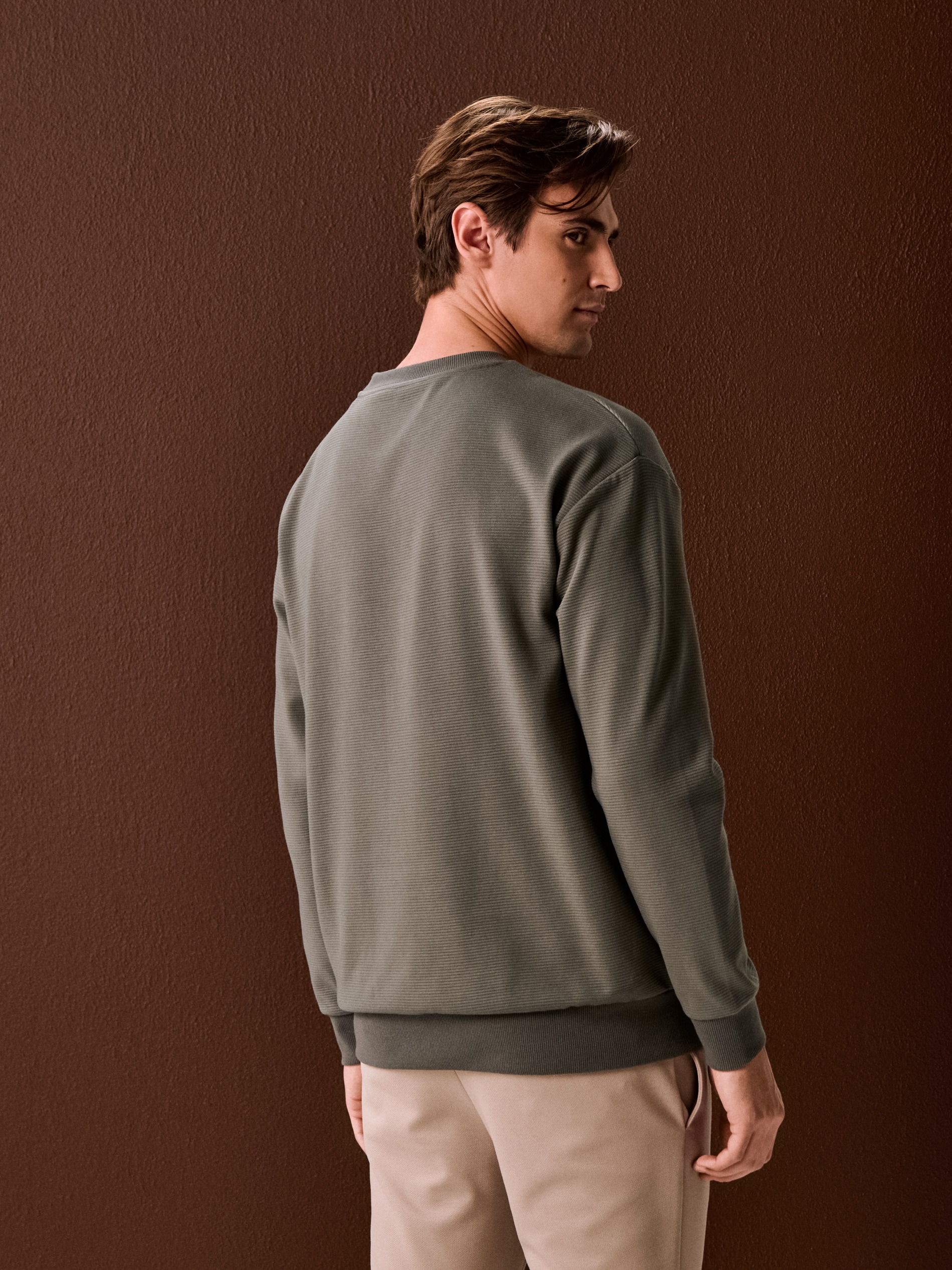 Bluza crewneck basic