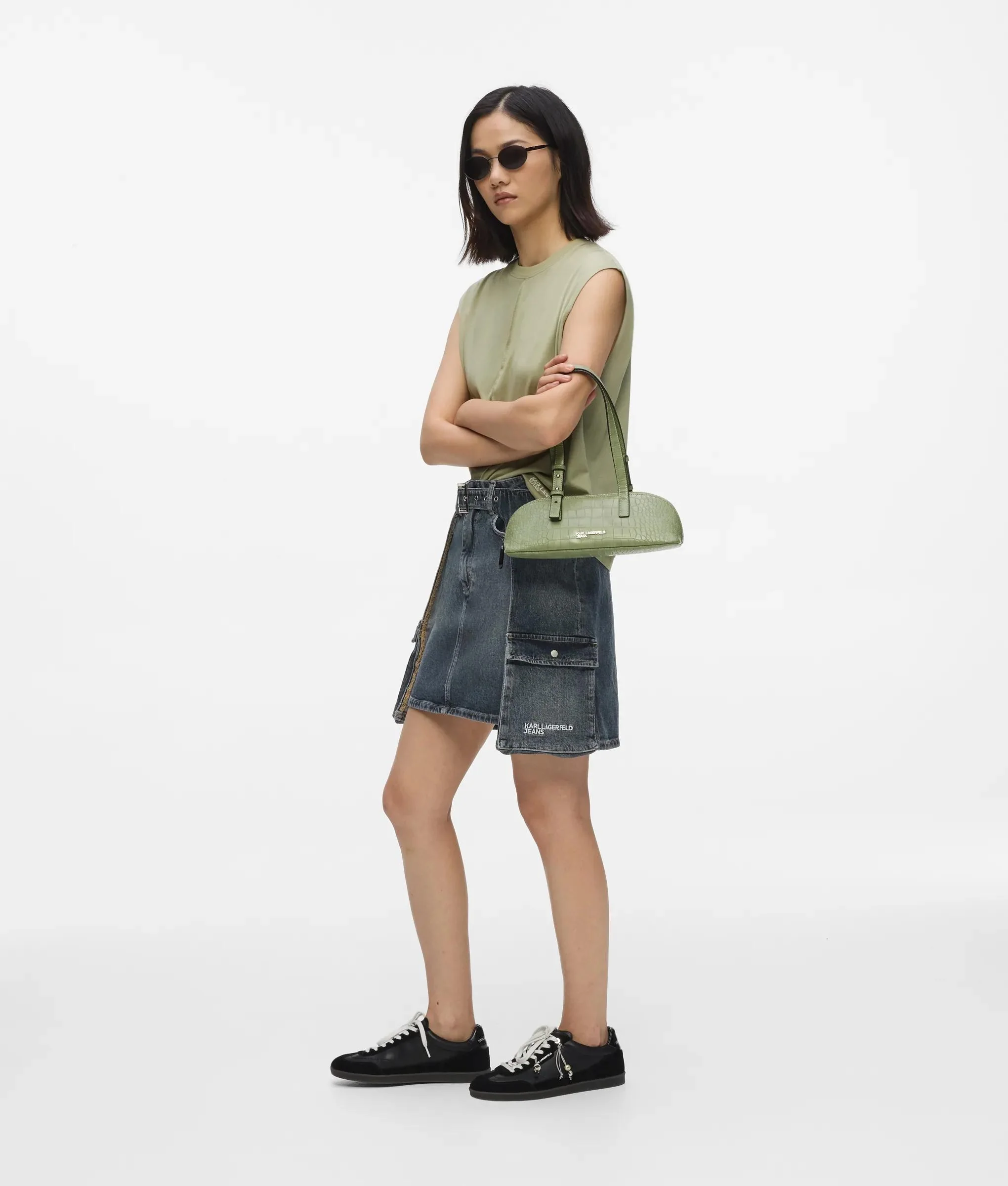 Sac porté épaule de forme allongée en croco
