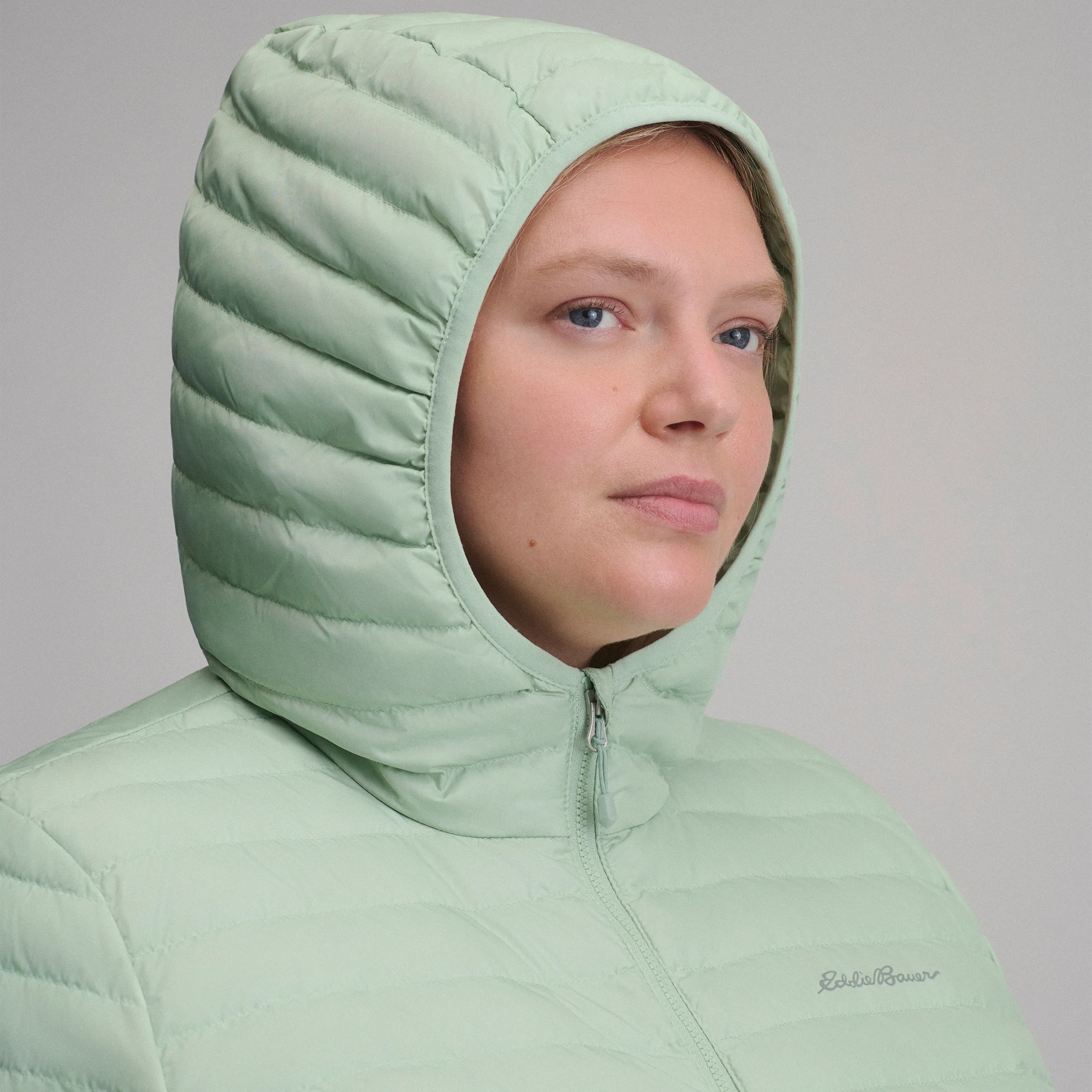 Women's Microlight Hooded Down Jacket