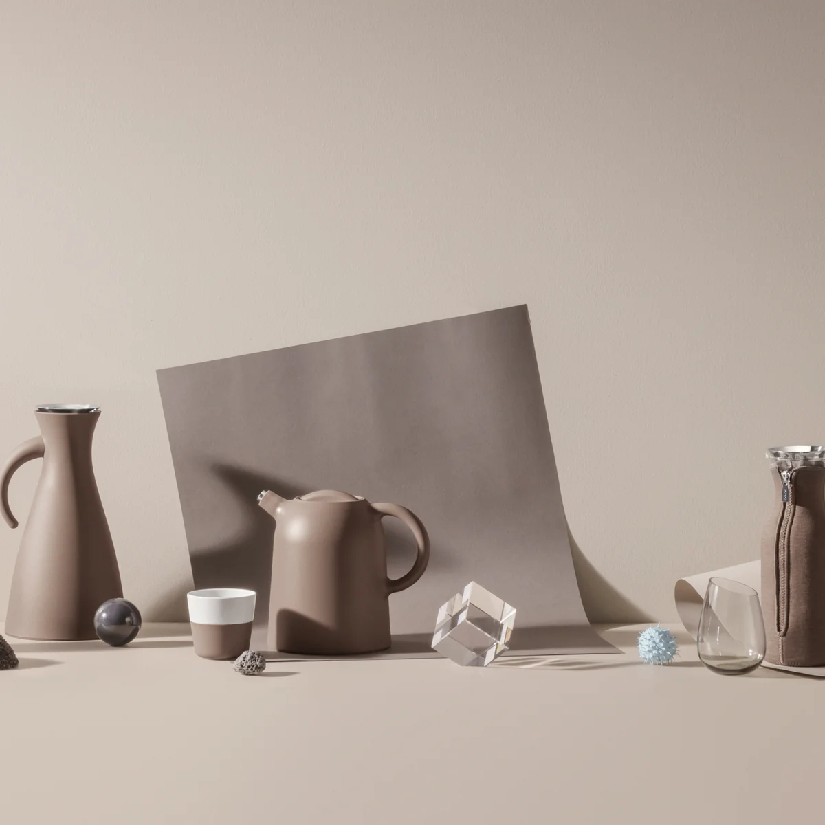 Eva Solo - Thimble Isolierkanne 1 l, schwarz matt