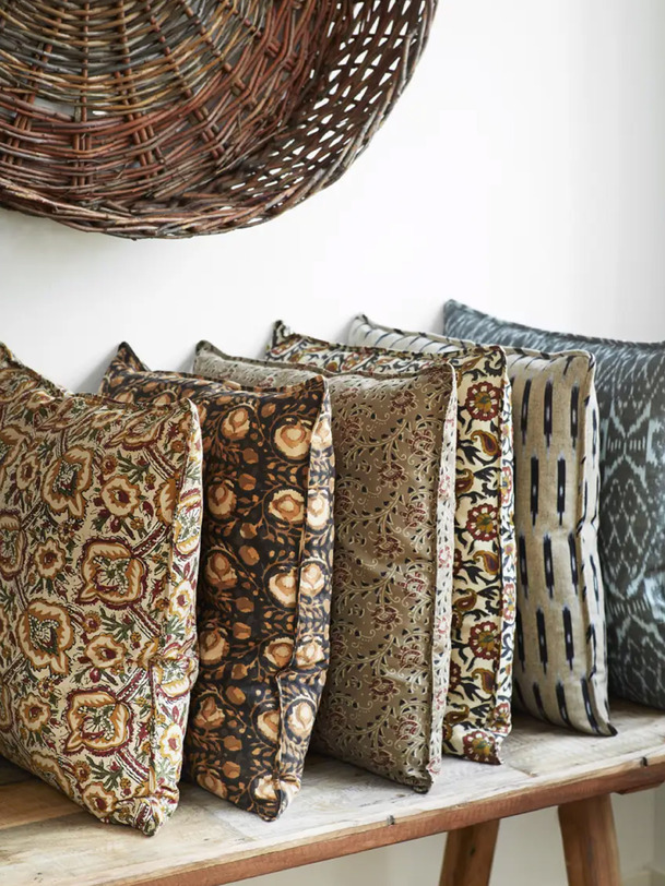 Coussin print 50x50 - mme stoltz moutarde
