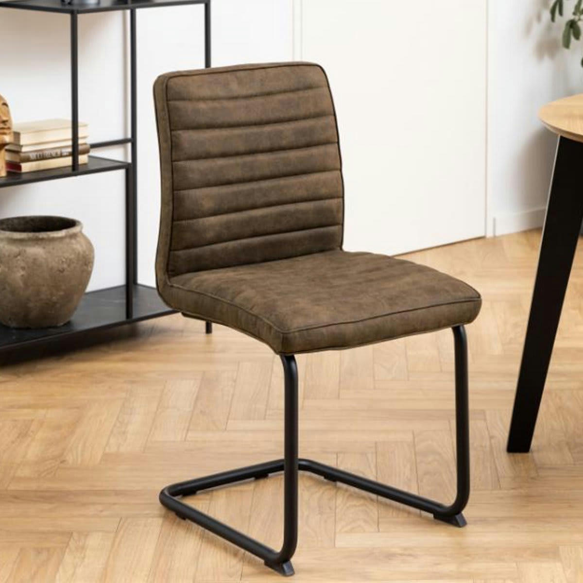 GLOW - Lot de 2 chaises en simili et métal noir marron