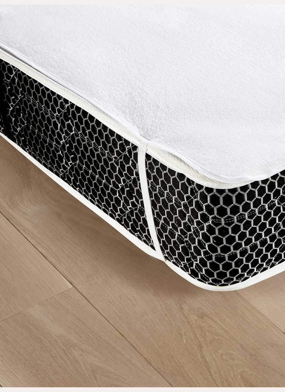 PROTÈGE-MATELAS FORME PLATEAU IMPERMÉABLE 210GR BLANC
