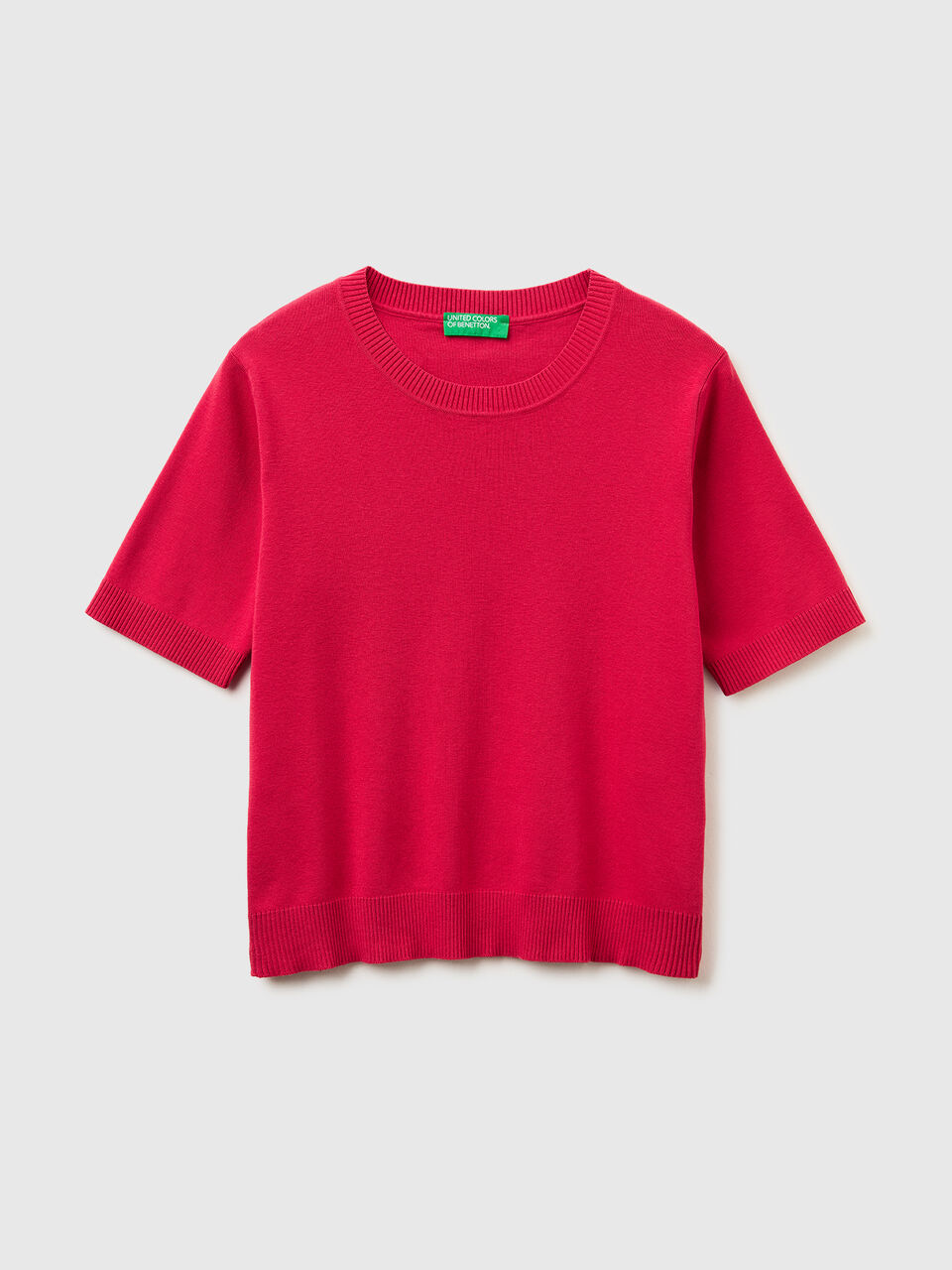 Strawberry red short sleeve sweater
