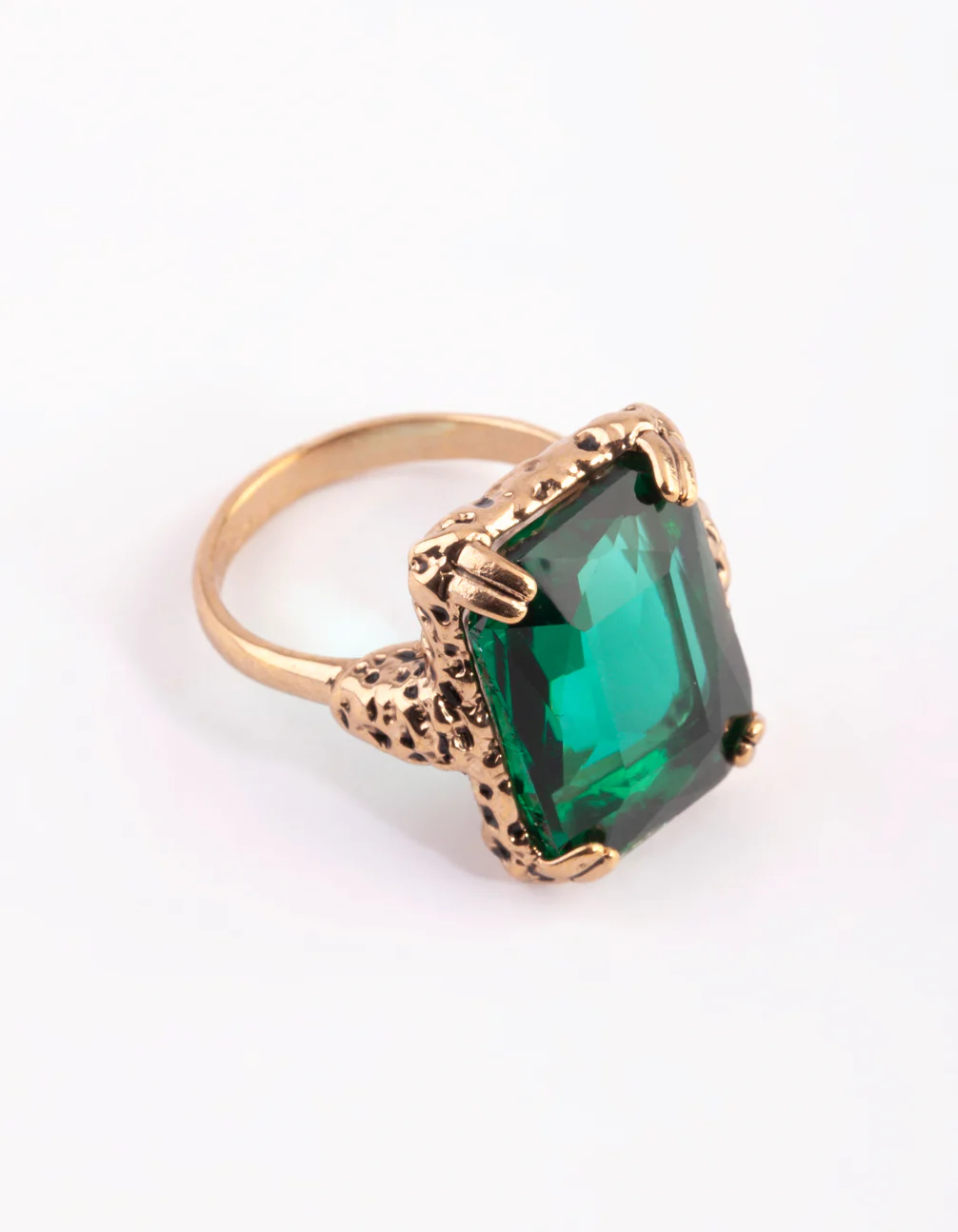 Emerald Square Cut Stone On Gold Band