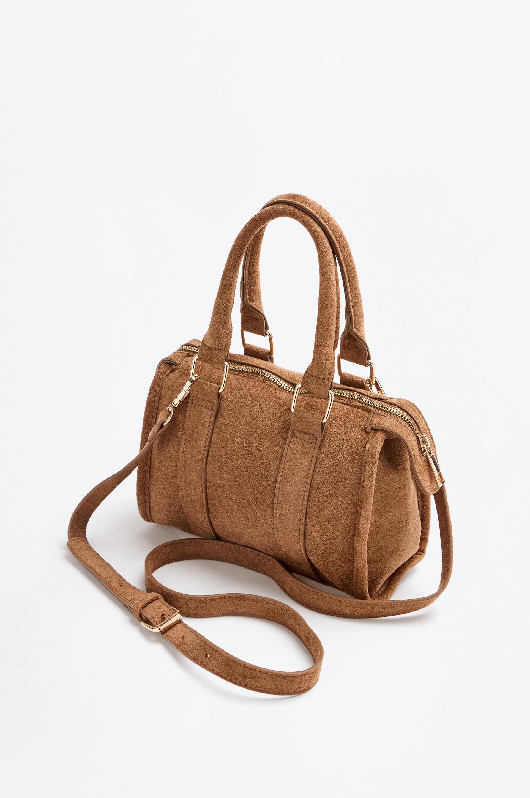 Bolso bandolera tachas efecto ante