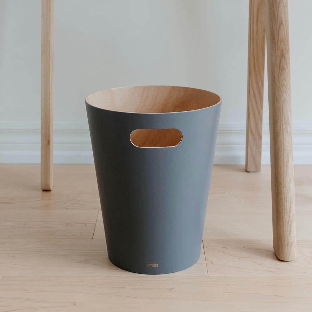 WOODROW - Corbeille woodrow bois gris