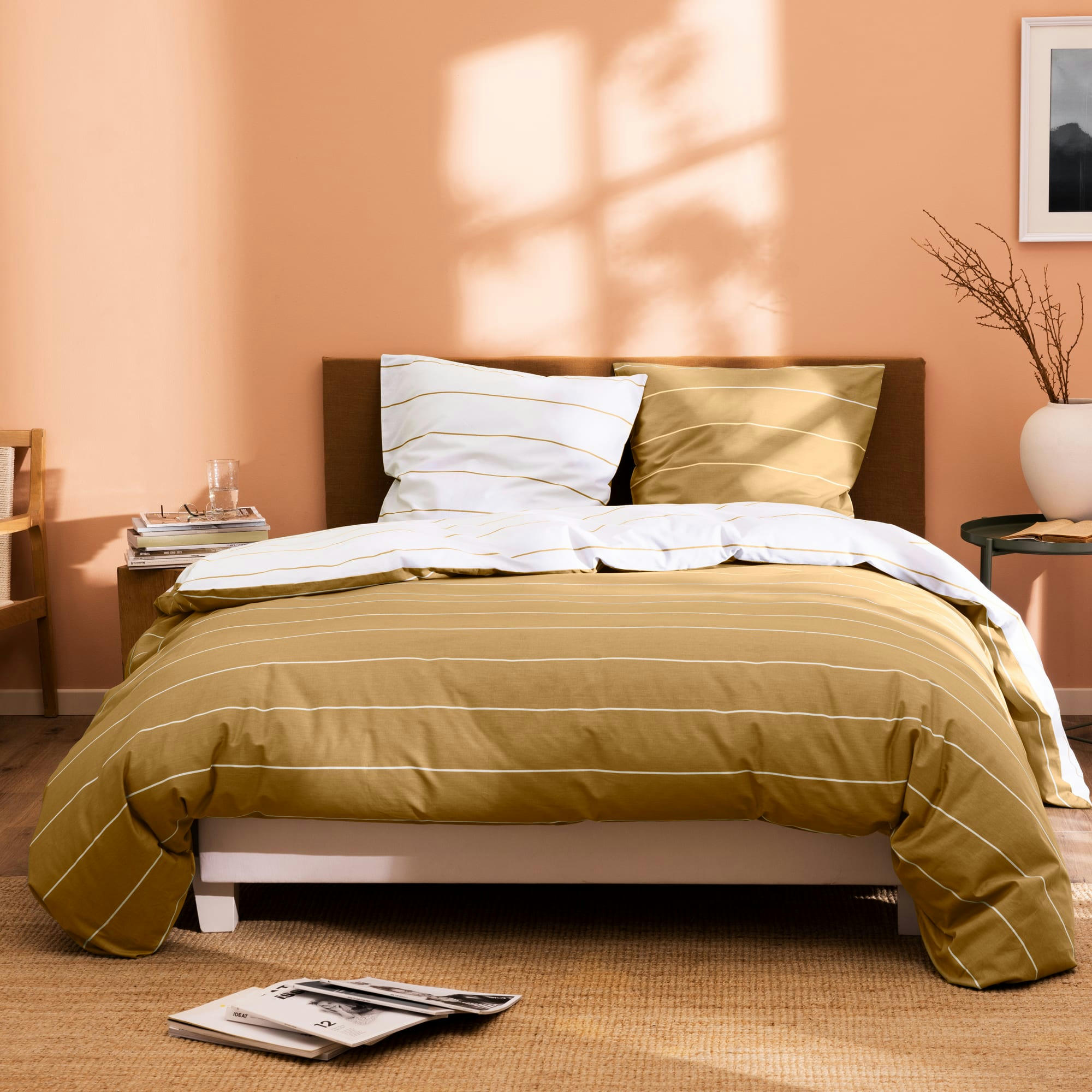 TOFFEE STRIPES - Parure de lit imprimée en coton Caramel 240x220+2x65x65cm