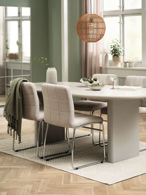 VORDINGBORG L198 bord beige + 4 HAMMEL stole beige