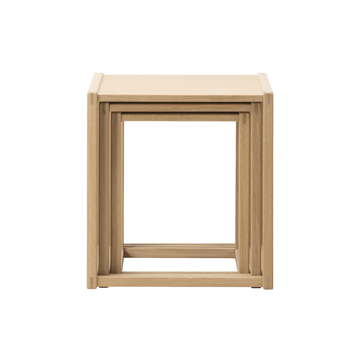 BM375 Nesting Tables, light oiled oak