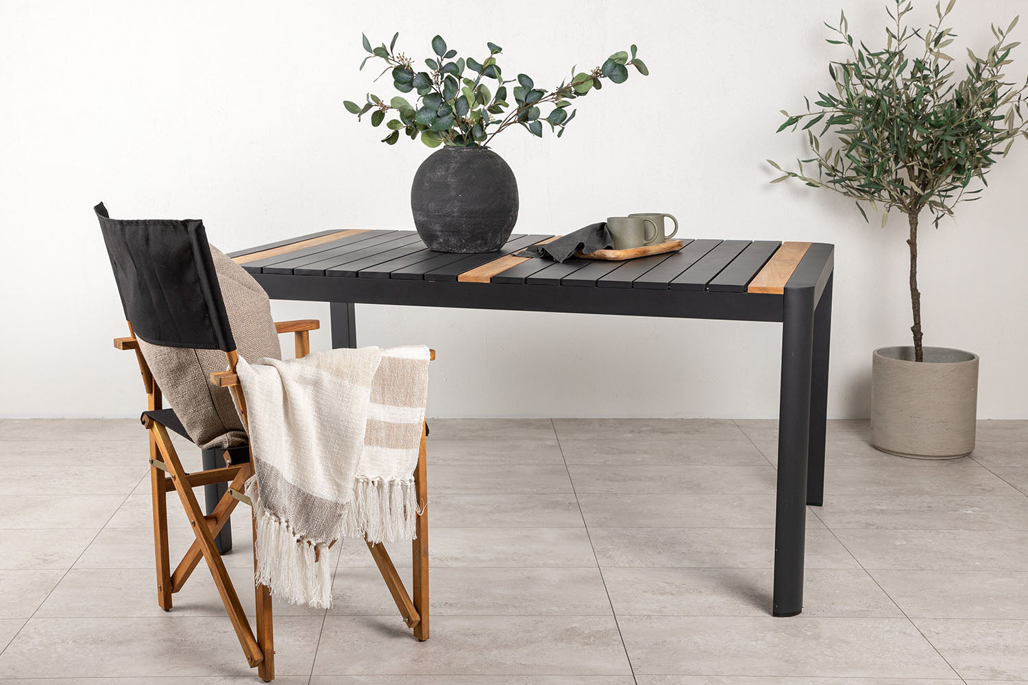 Rebellenclub Ferna Tuintafel - 150 x 90cm - Zwart