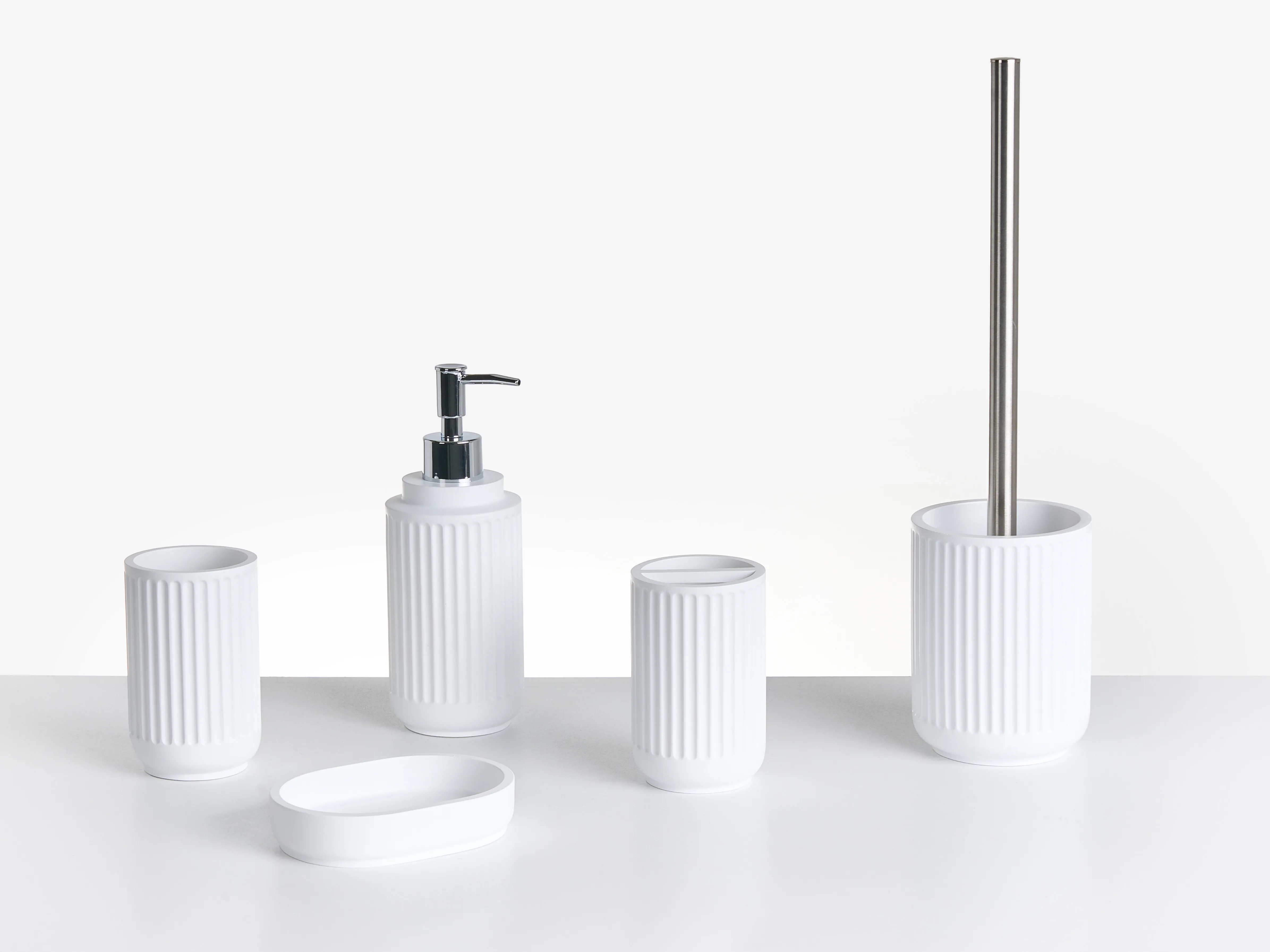5-Piece Bathroom Accessories Set HUARMEY White