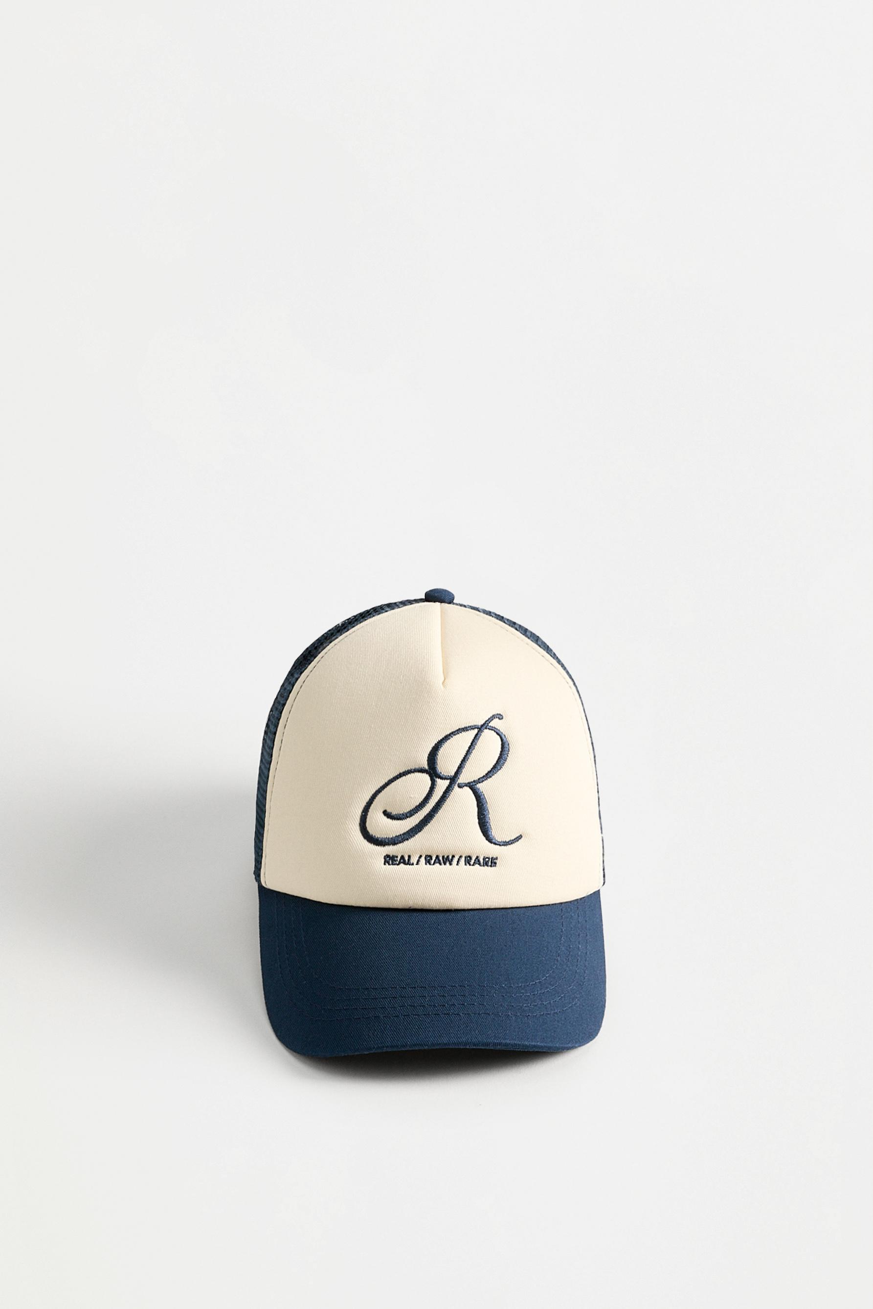 Gorra bordado letra