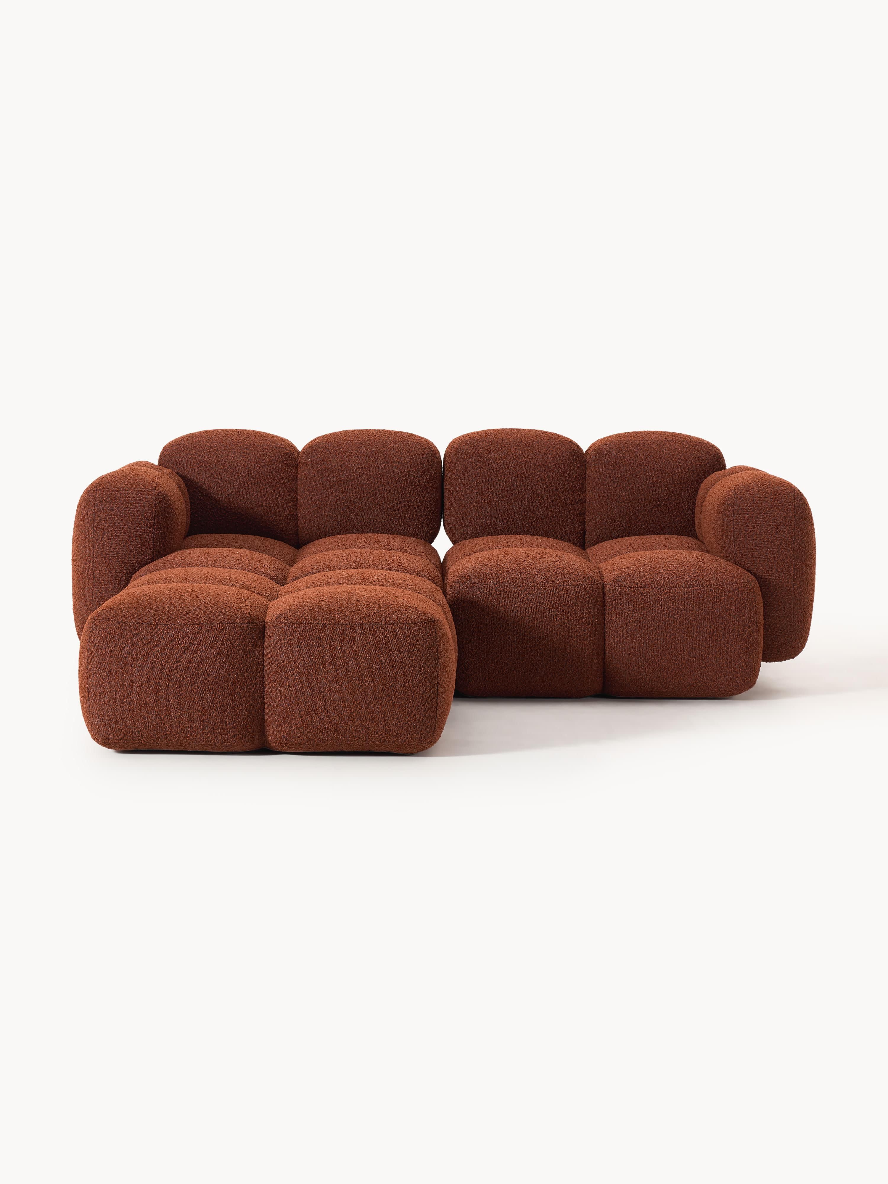 Modulares Sofa Tayla (3-Sitzer) aus Bouclé mit Hocker (links/rechts)