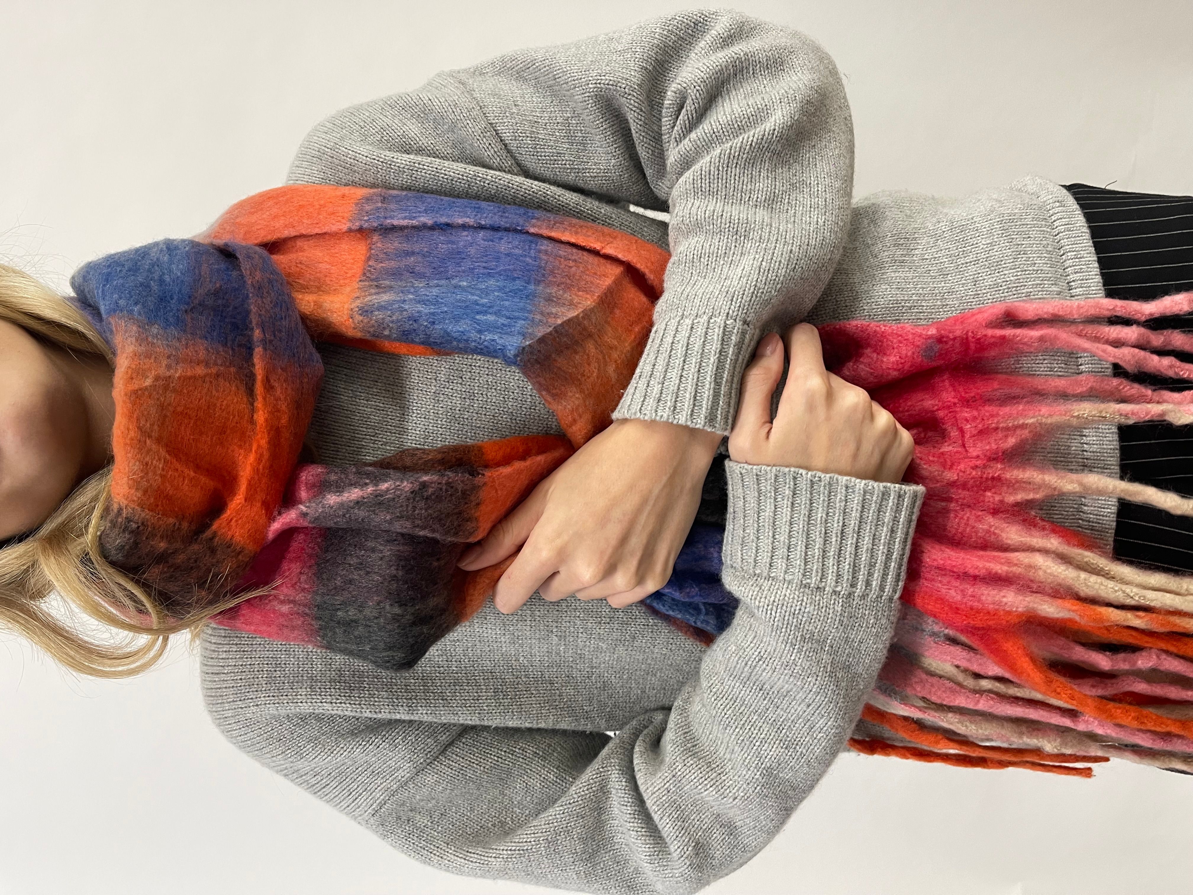 SVNX Soft Chunky Checked Scarf with Tassels in Blue Berry