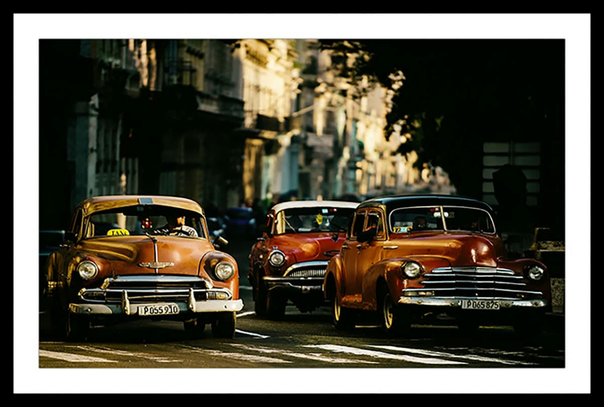 - Affiche vintage taxi avec cadre noir 30x20cm